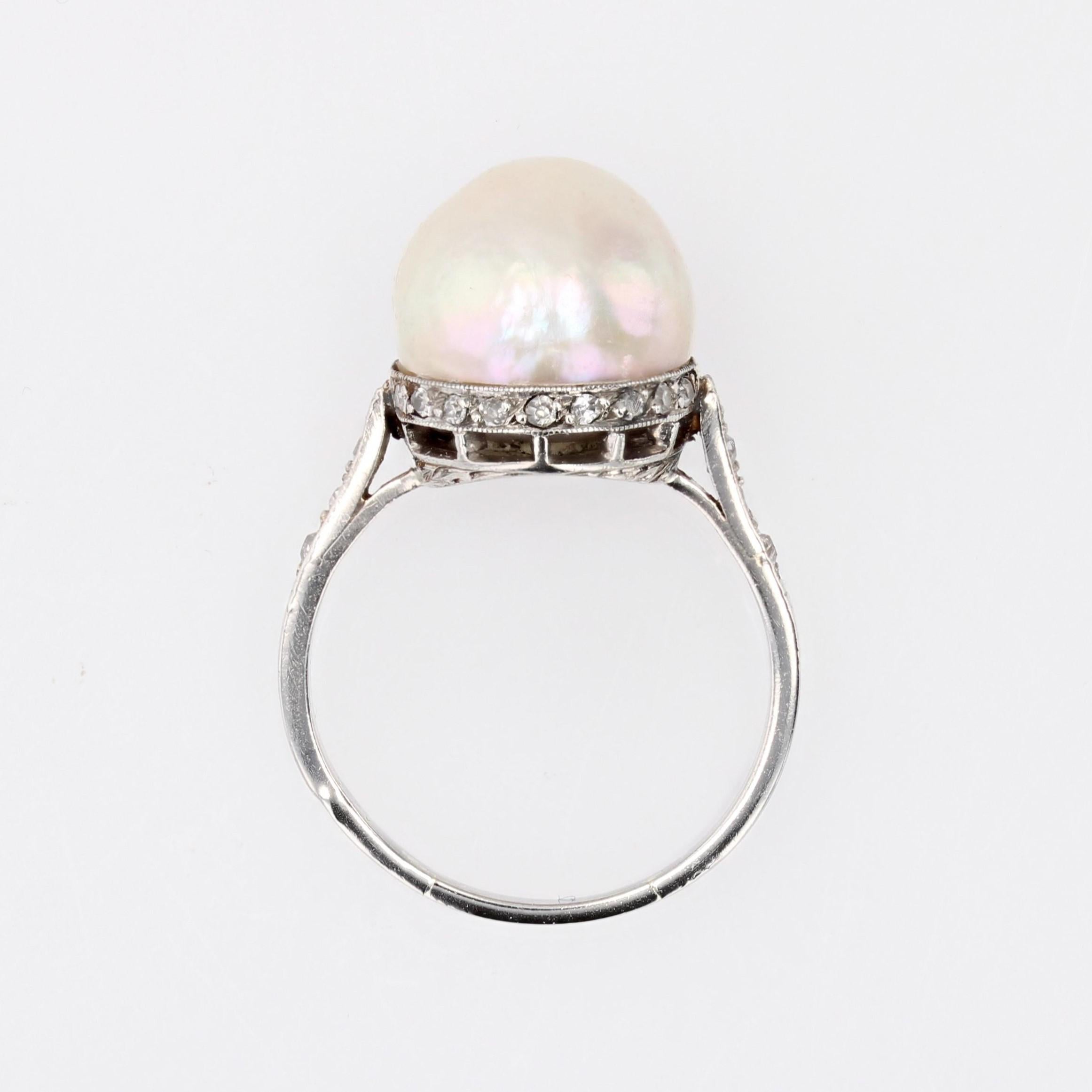 Anello Art Deco francese degli anni '30 con perle Mabe e diamanti in platino in vendita 13