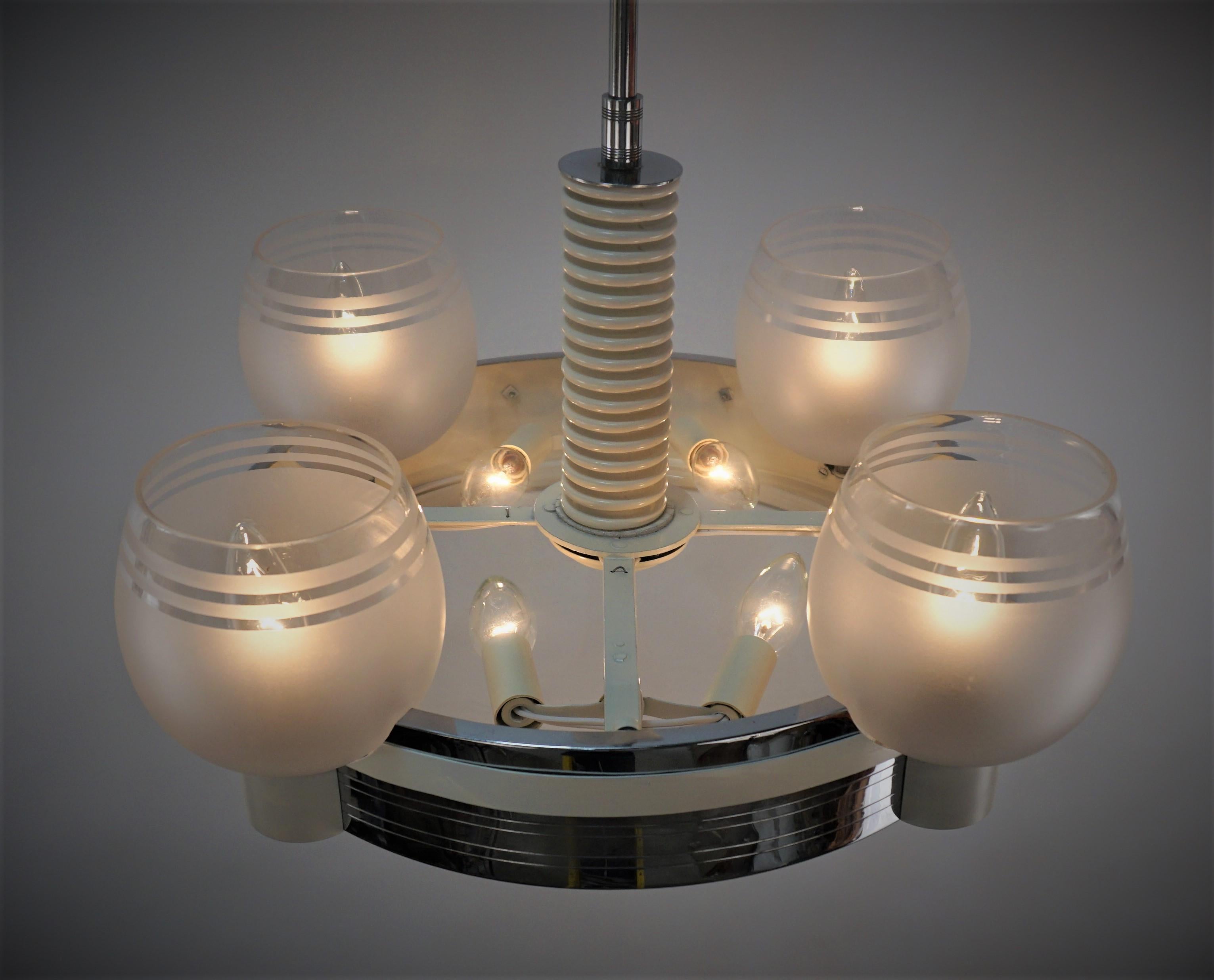 French 1930's Modernist Art Deco Chandelier For Sale 1