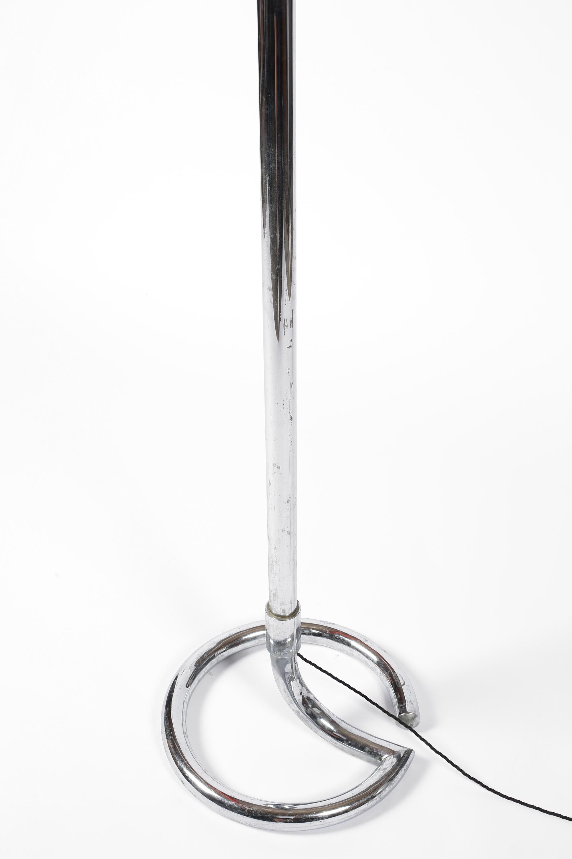 French 1930s Modernist Chromed Brass Floor Lamp For Sale 7