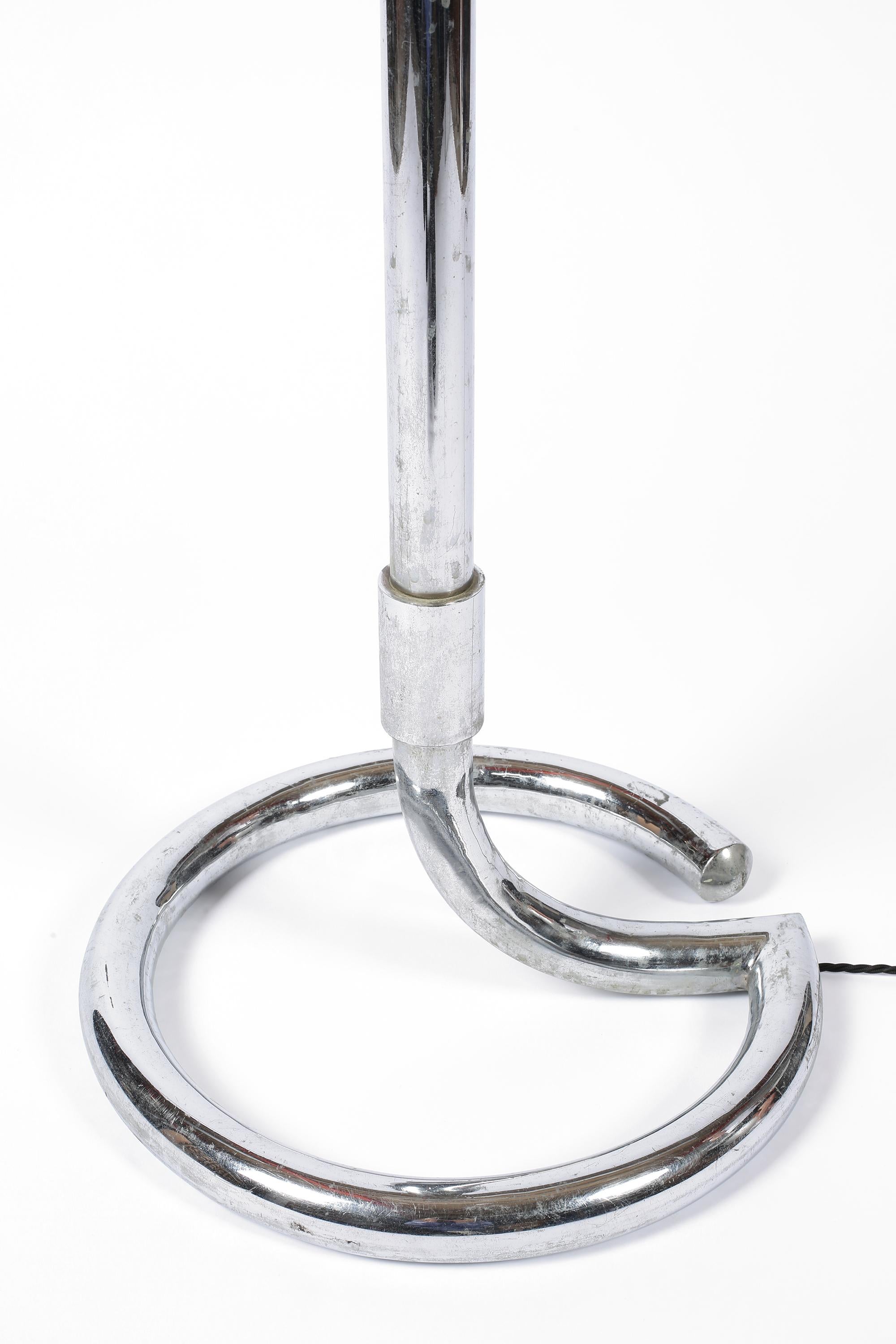French 1930s Modernist Chromed Brass Floor Lamp For Sale 1