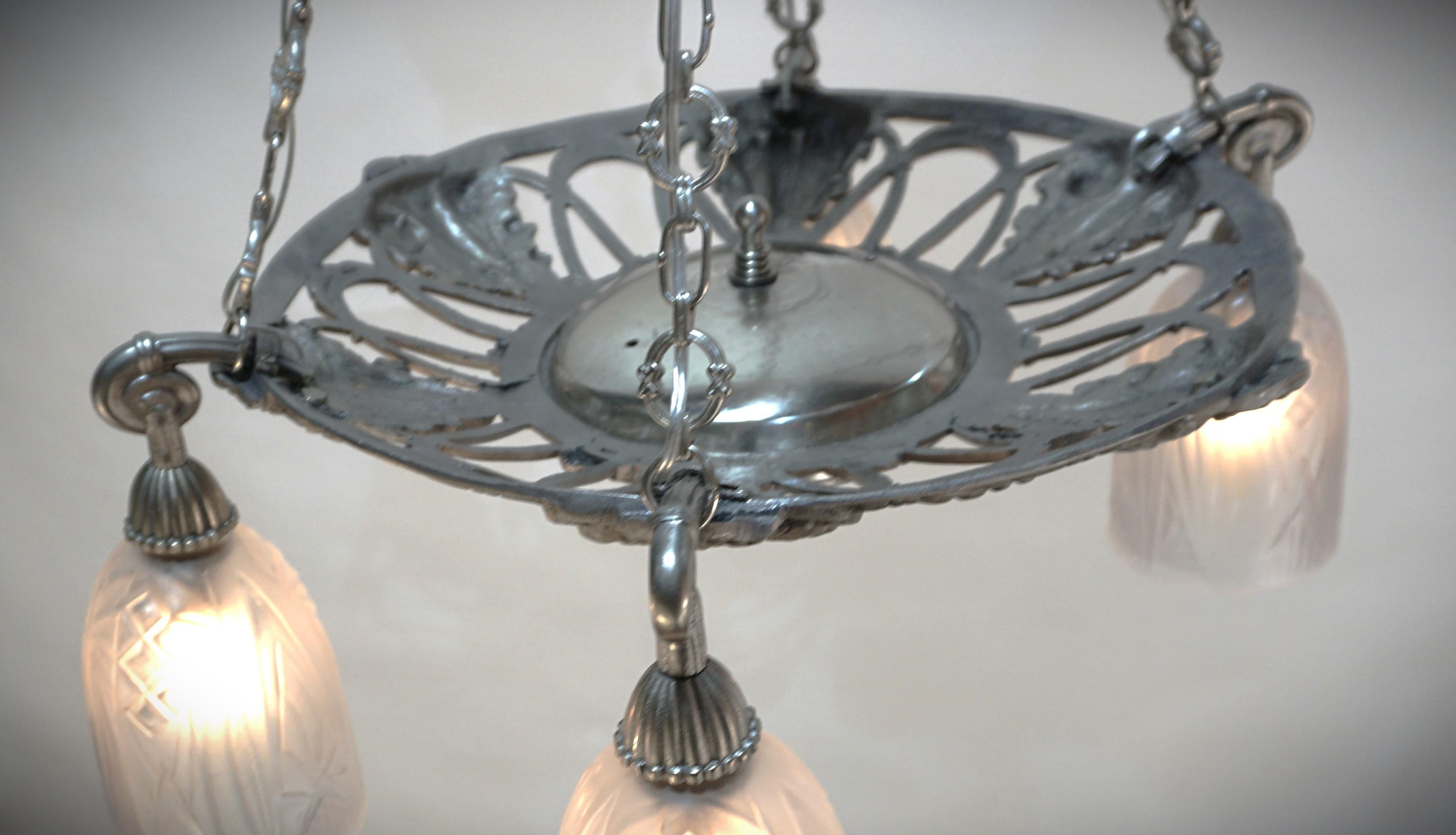 French 1930's Nickel and Glass Chandelier For Sale 4