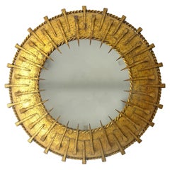 Französische surrealistische Sunburst-Leuchte aus vergoldetem Eisen und Nägeln aus den 1930er Jahren