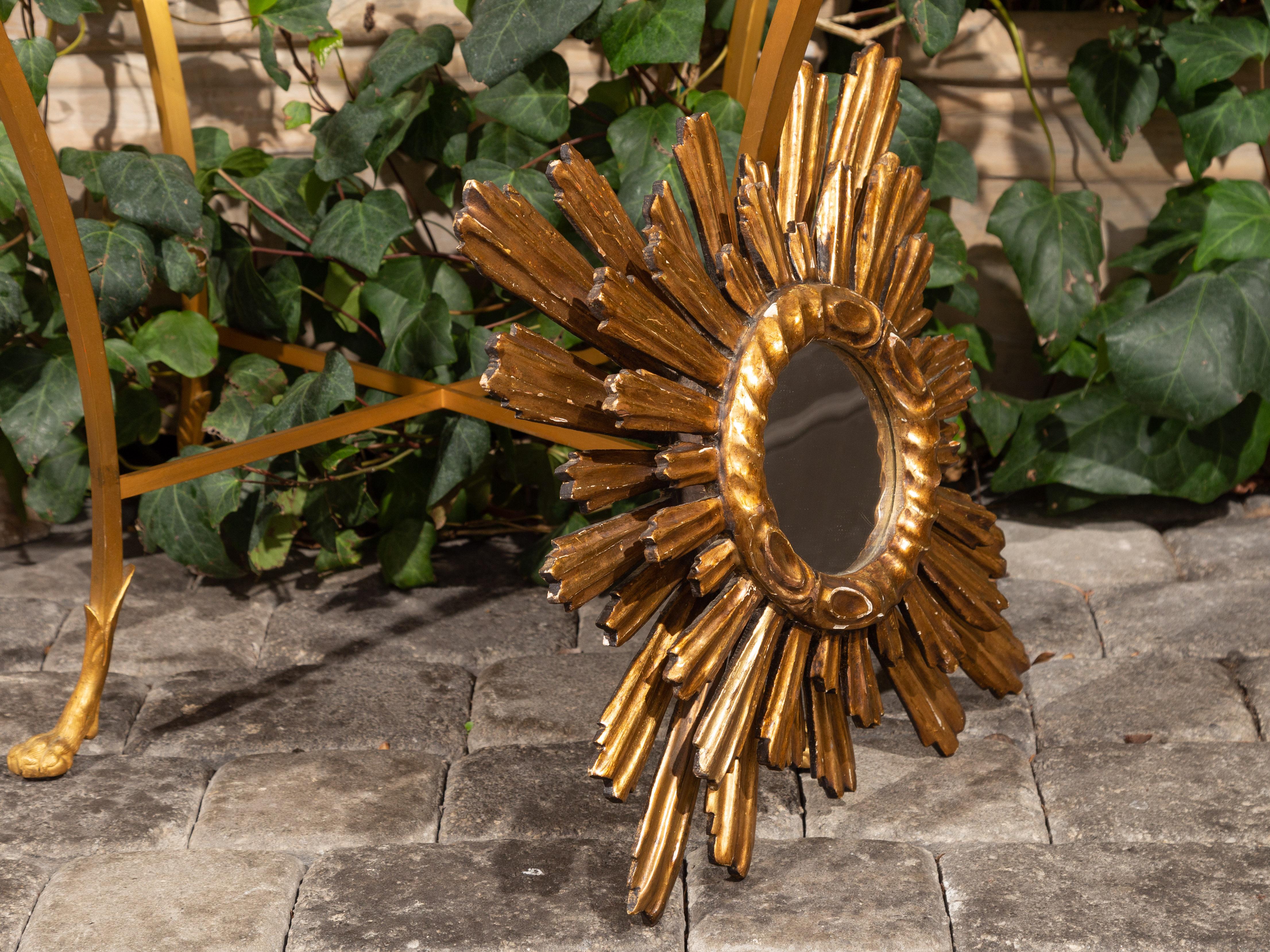 French 1930s Two-Layered Radiating Sunburst Mirror with Cloudy Frame 5