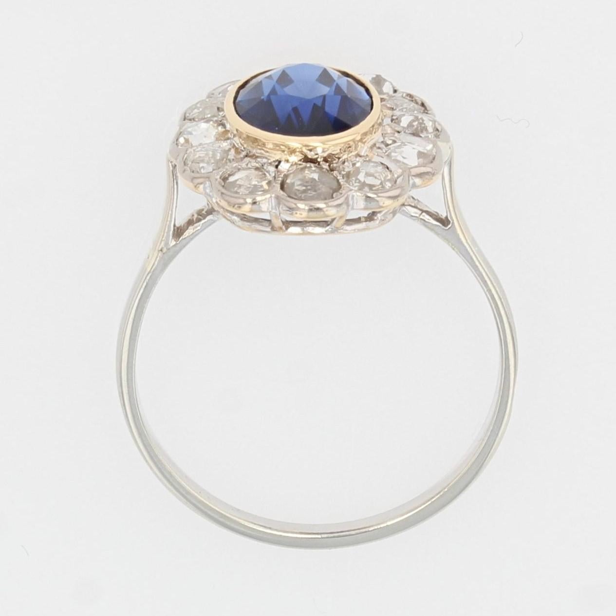 Platinring aus 18 Karat Weigold mit Verneuil-Saphir und Diamanten aus den 1930er Jahren 6