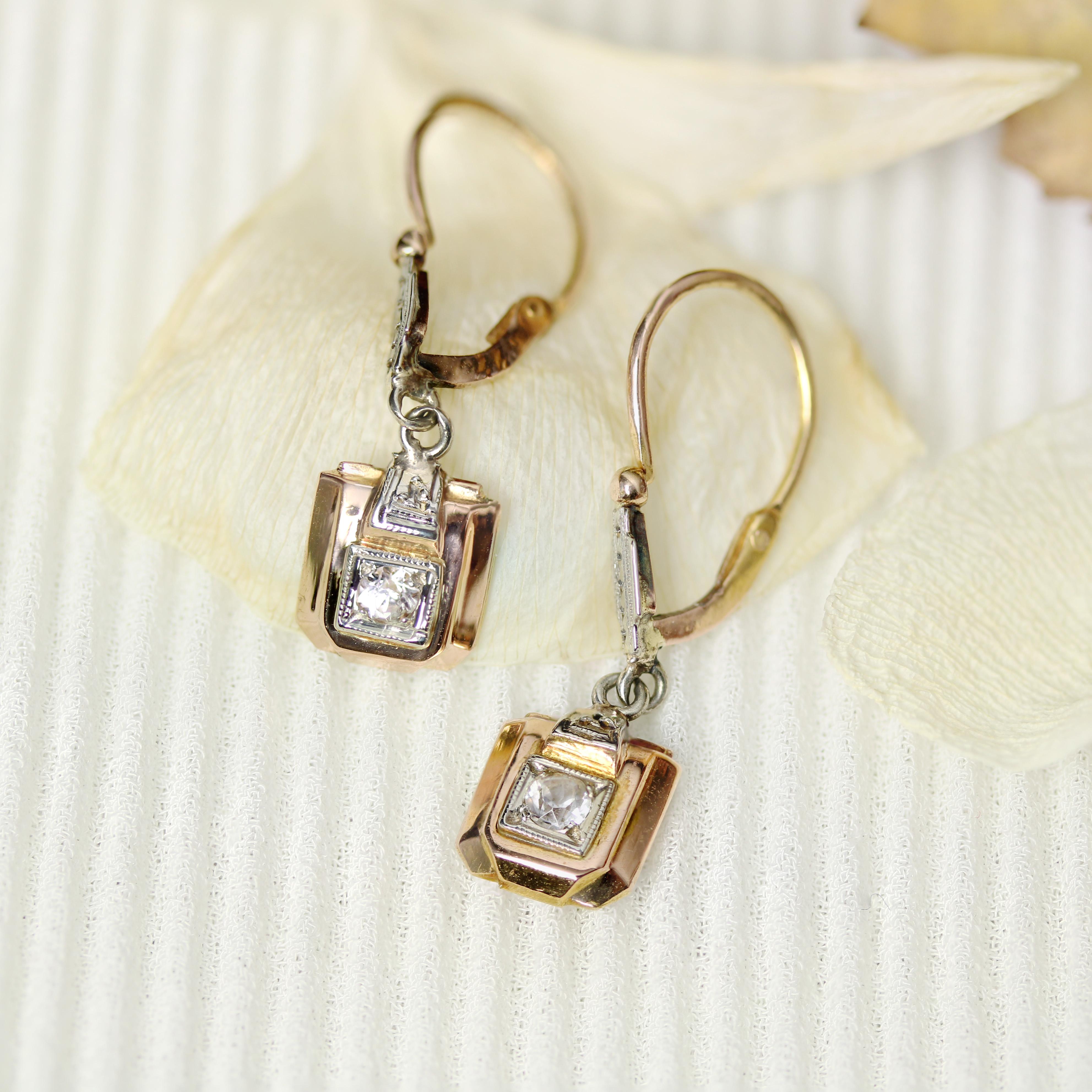 Art Deco French 1930s White Sapphire 18 Karat Rose White Gold Dangle Earrings