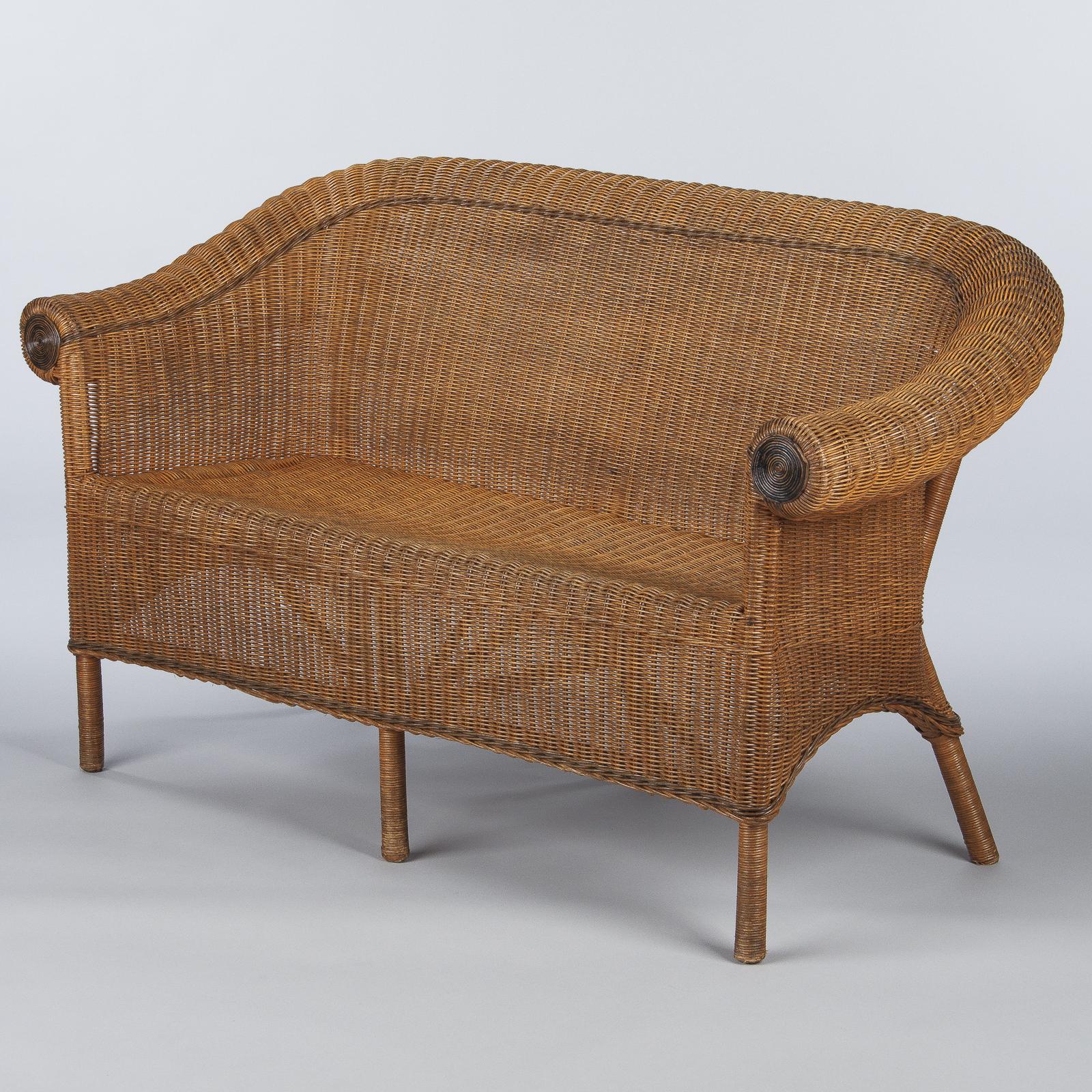 French Vintage Wicker and Pine Sofa, 1930s 4