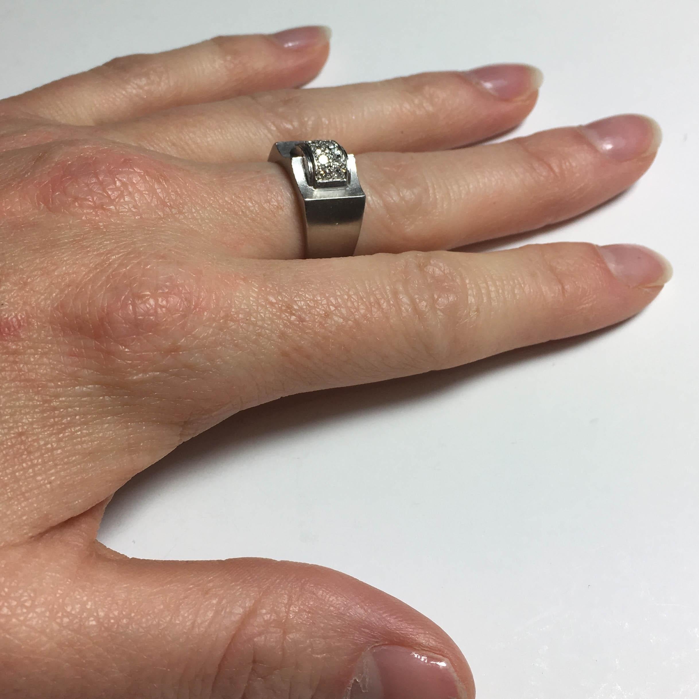 French 1935 Modernist White Diamond Platinum Ring 7