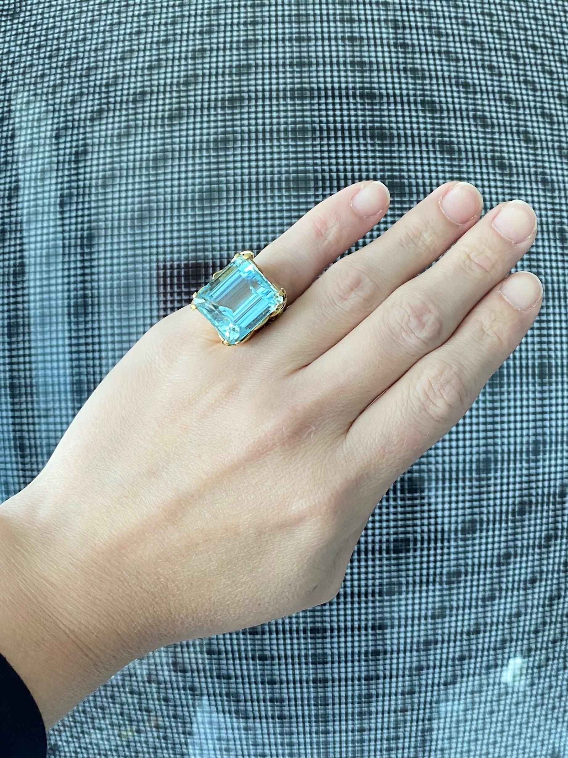 French 1937 Art Deco Retro Statement Cocktail Ring 18Kt Gold 39.85 Aquamarine 4