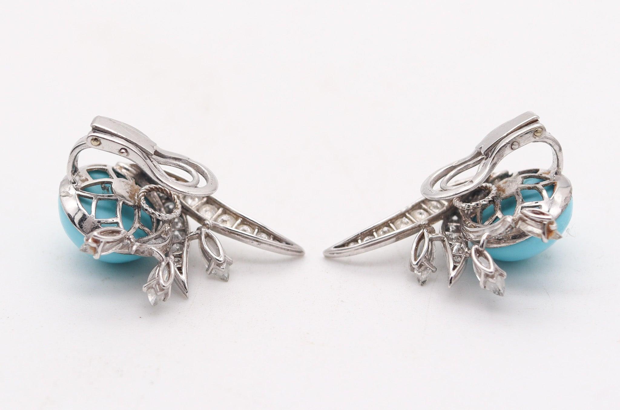 FRENCH 1938 Art-Deco Platinum Clips Earrings With 27.62 Ctw Diamonds & Turquoise In Excellent Condition For Sale In Miami, FL