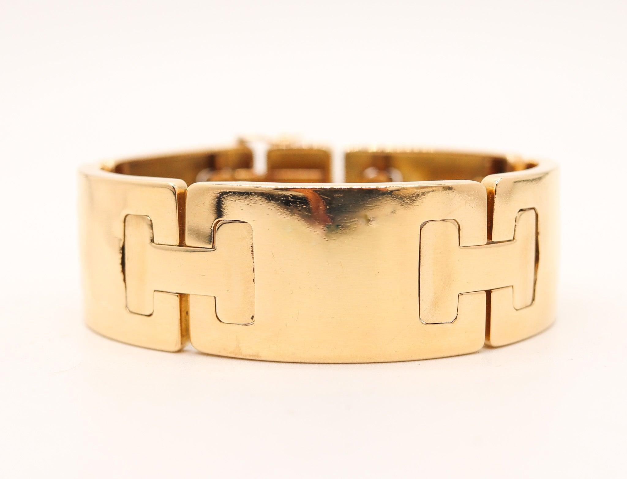 FRENCH 1940 Art Deco Retro Geometric Tank Bracelet In Solid 18Kt Solid Gold In Excellent Condition In Miami, FL