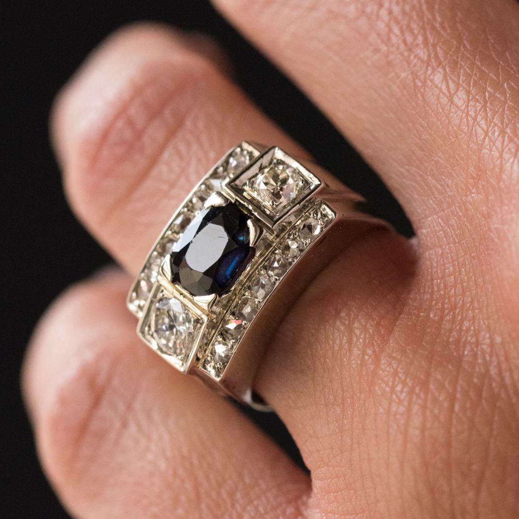 French 1940s 18 Karat White Gold Sapphire Diamonds Ring 2