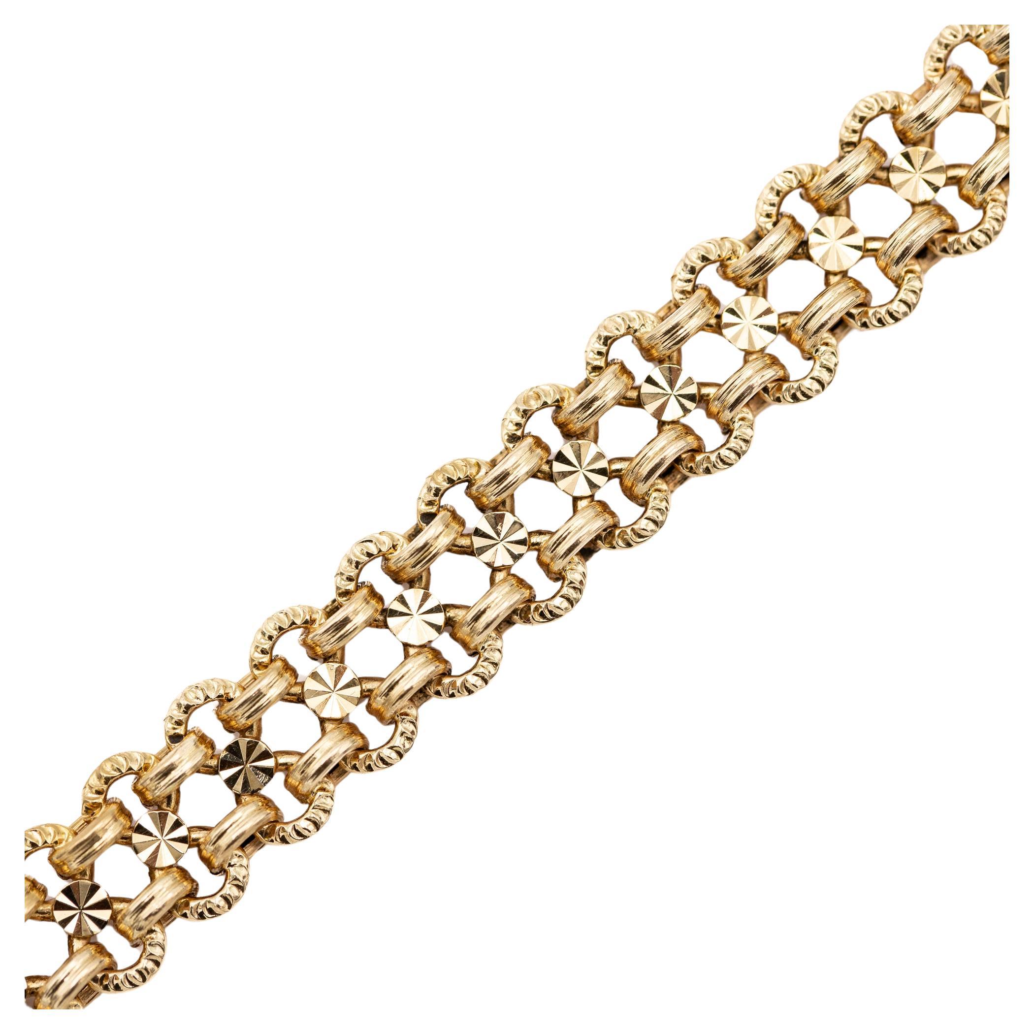 French 1940's 18k gold bracelet, wide mesh links, Flat retro bracelet