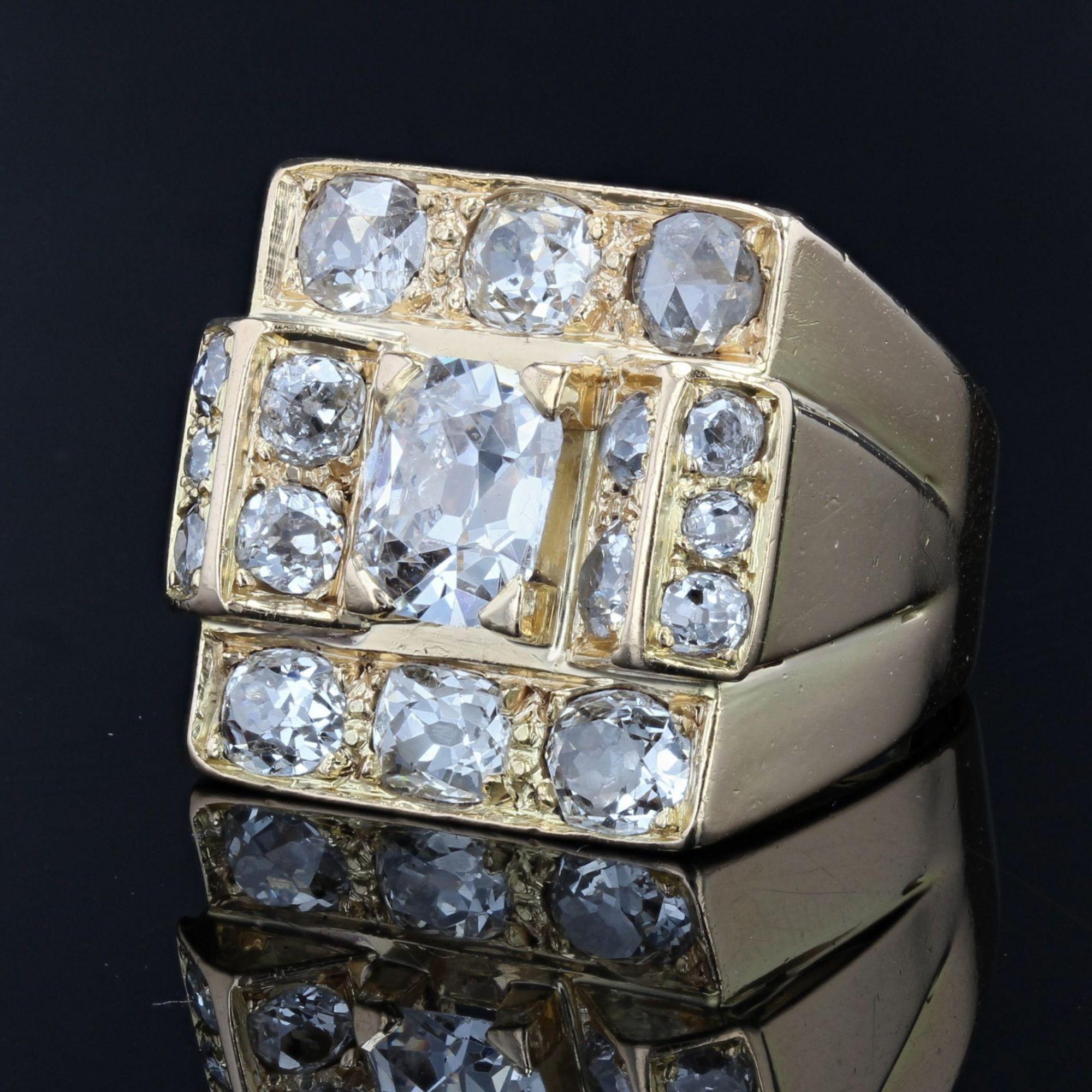 Retro French 1940s 3.60 Carat Diamonds 18 Karat Yellow Gold Tank Ring