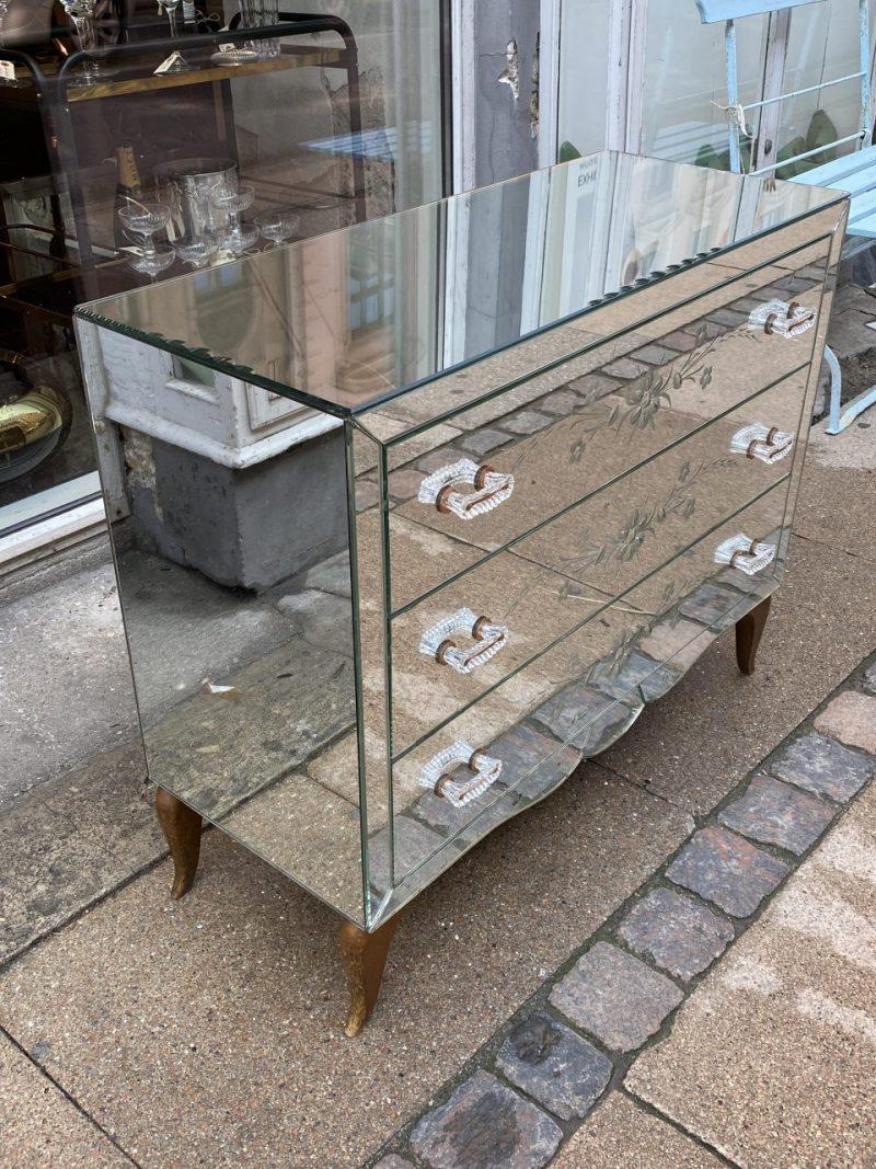 French 1940s-50s Stunning Mirrored Commode 1