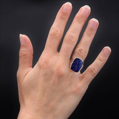 French 1940s 5.20 Carat Lapis Lazuli 18 Karat Yellow Gold Ring