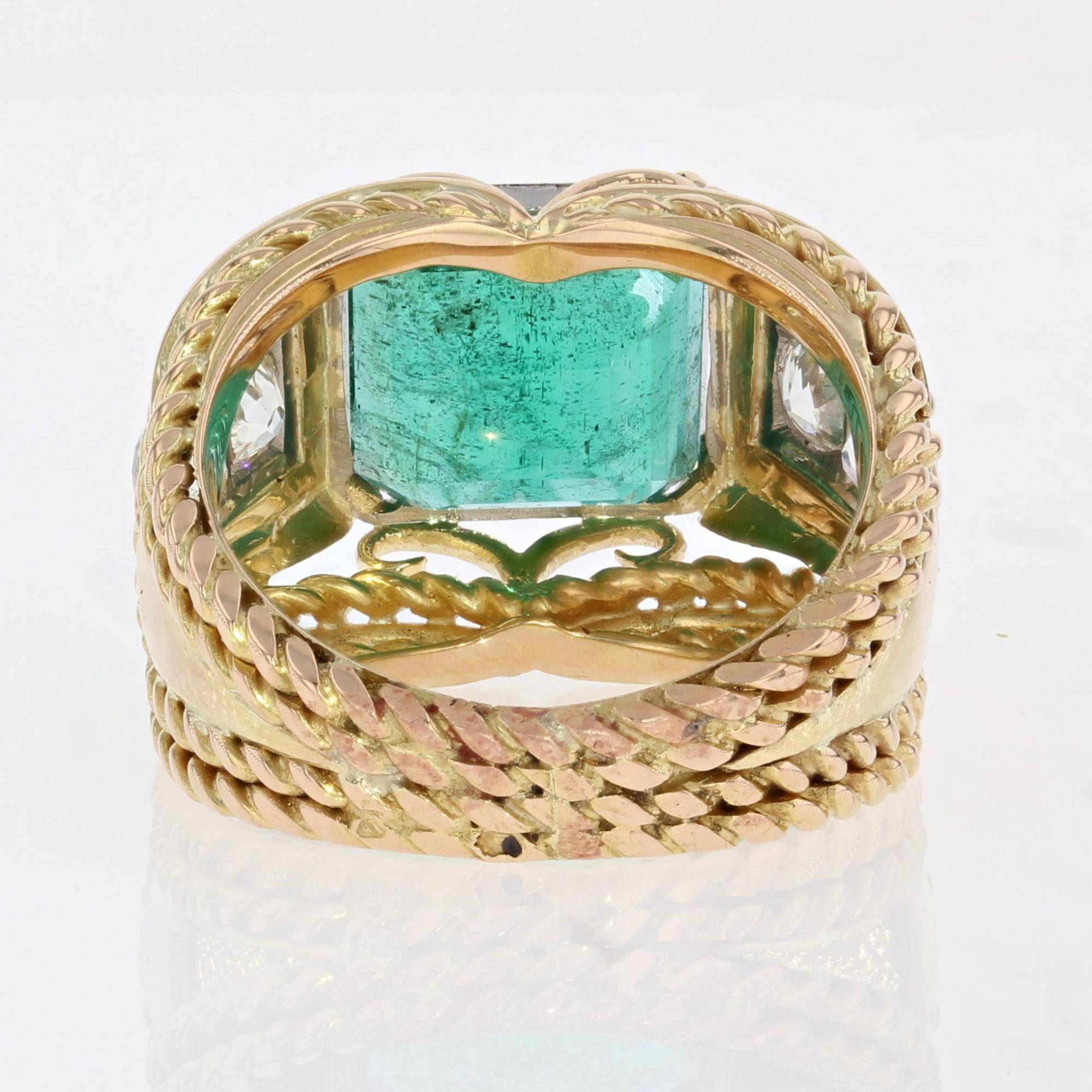 French, 1940s 6, 41 Carat Emerald Diamonds 18 Karat Yellow Gold Platinum Ring For Sale 4