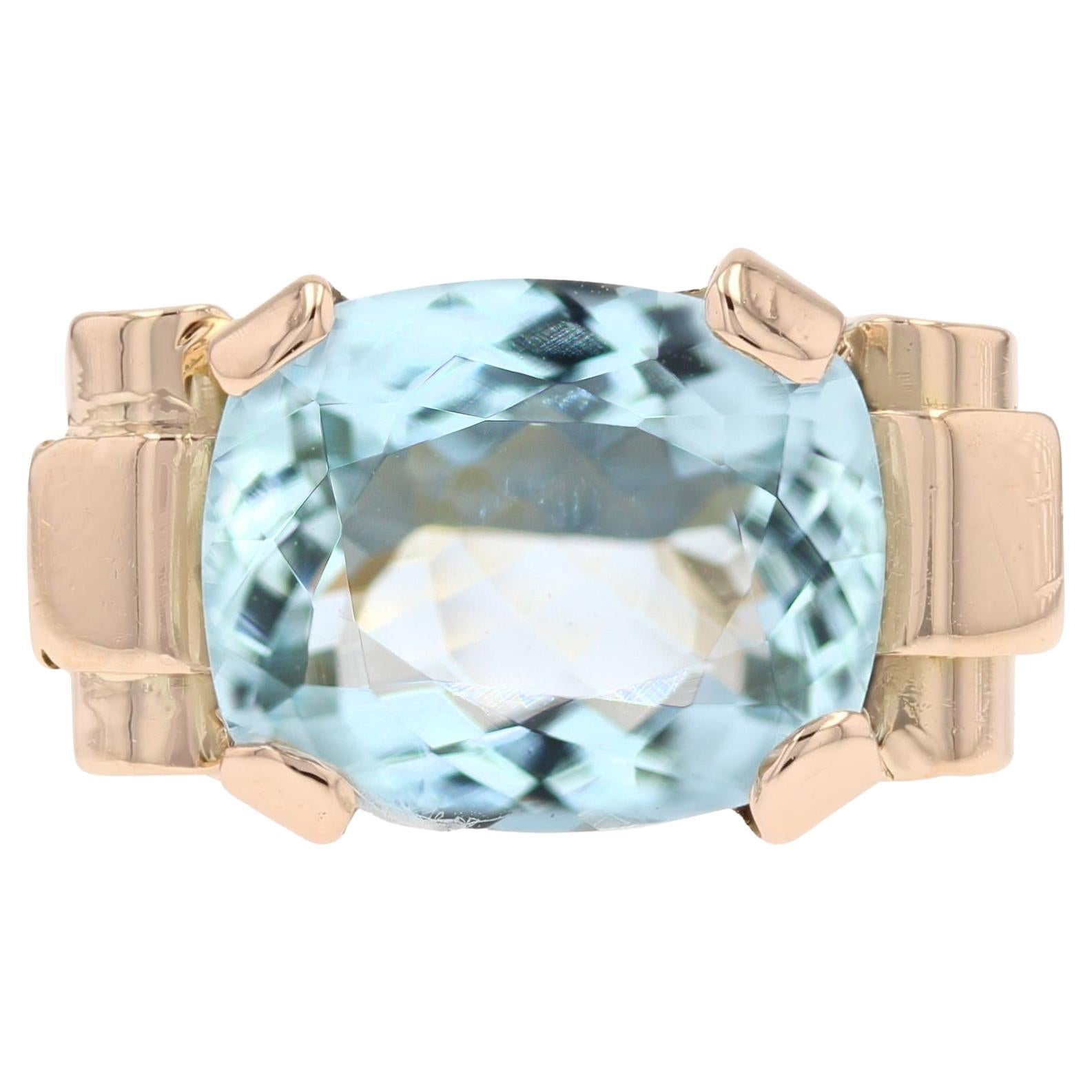 Anello francese degli anni 
40 con acquamarina in oro rosa 18 carati