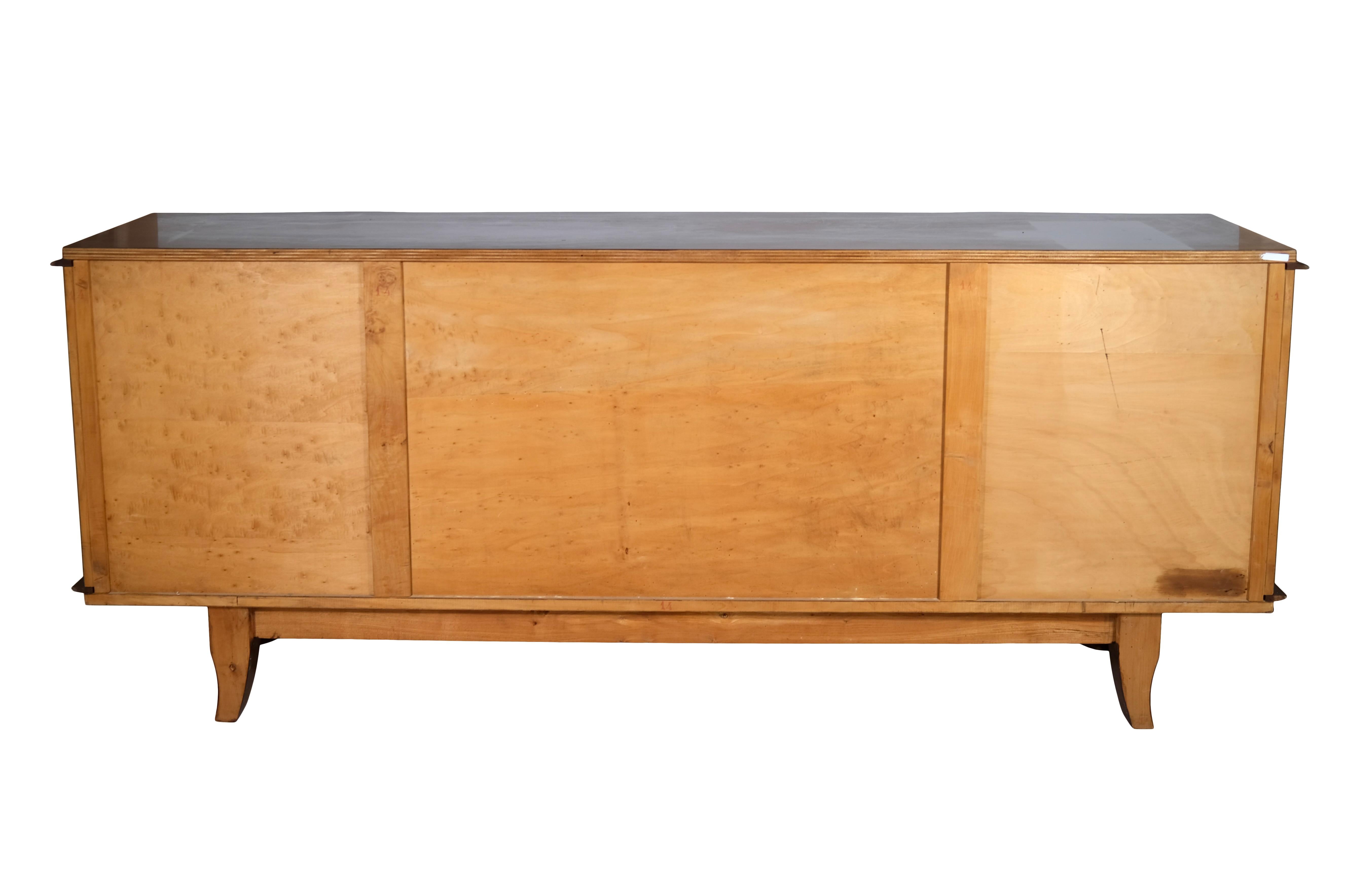 French 1940s Art Deco Sideboard with Elegant Marquetry and Brass Fittings For Sale 5