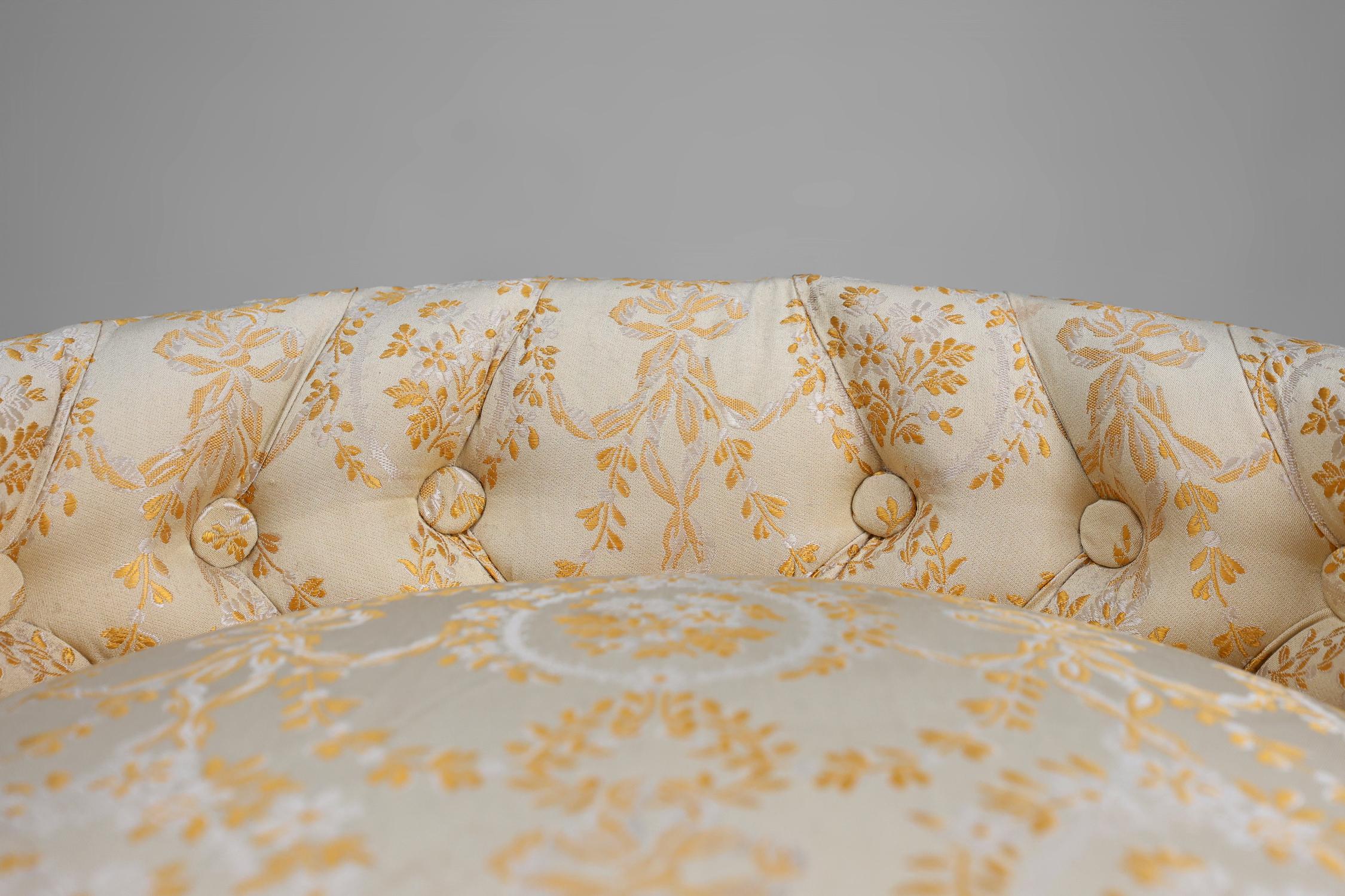 Français Chaise d'appoint Art Nouveau des années 1940 en bois de hêtre avec dossier bas en vente