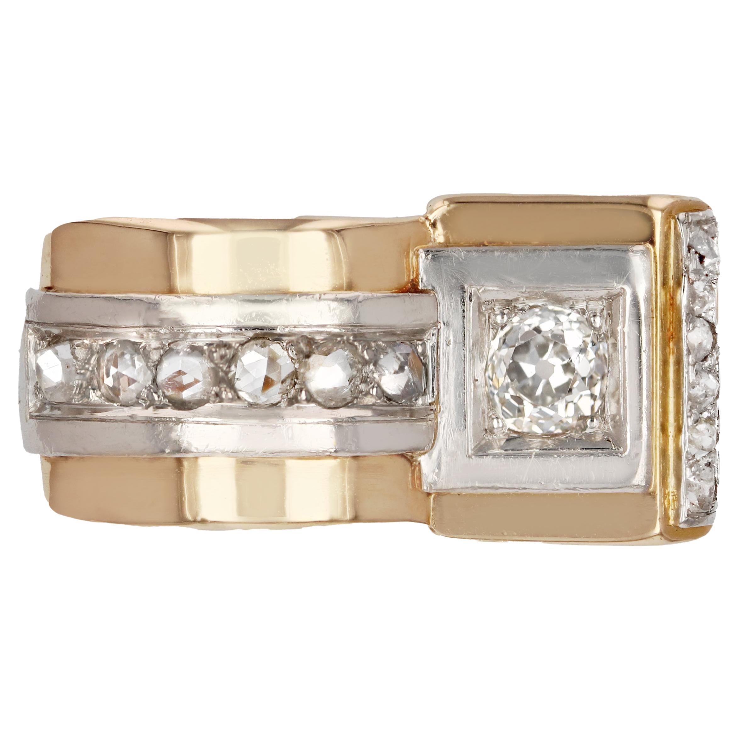 French 1940s Asymmetrical Diamond 18 Karat Rose Gold Tank Ring For Sale
