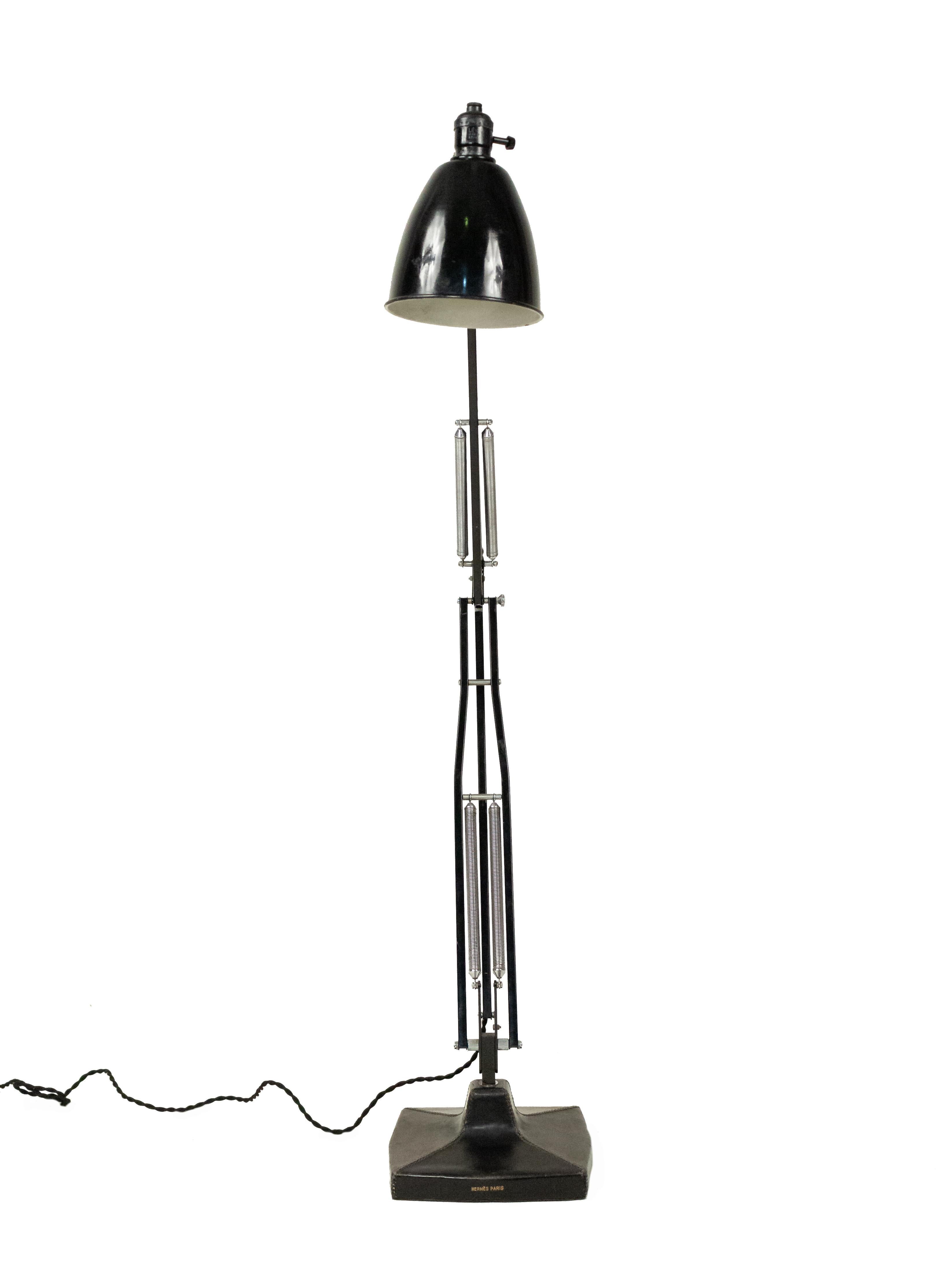 Hermès French 1940s Black Metal Adjustable Desk Lamp 3