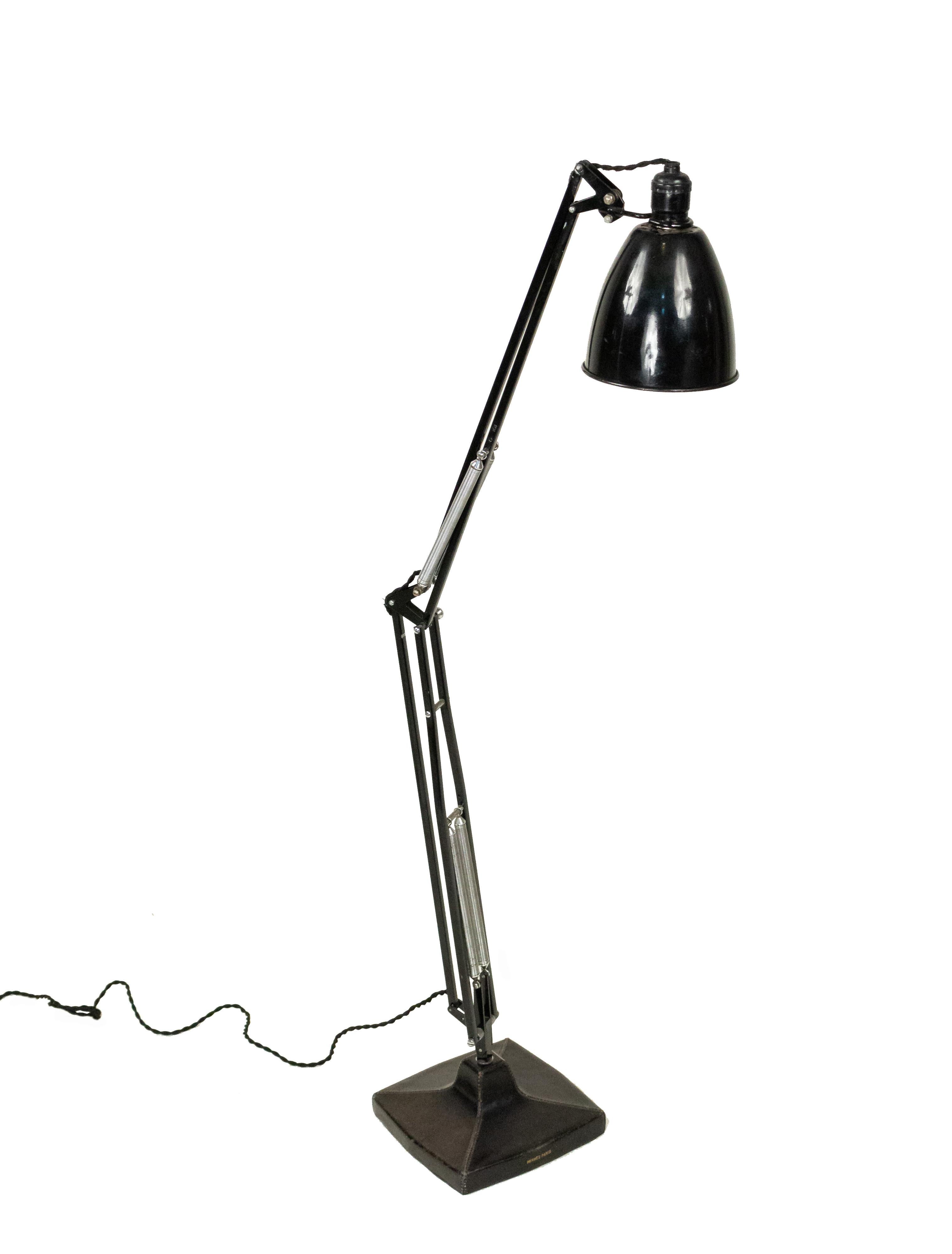 Hermès French 1940s Black Metal Adjustable Desk Lamp 4