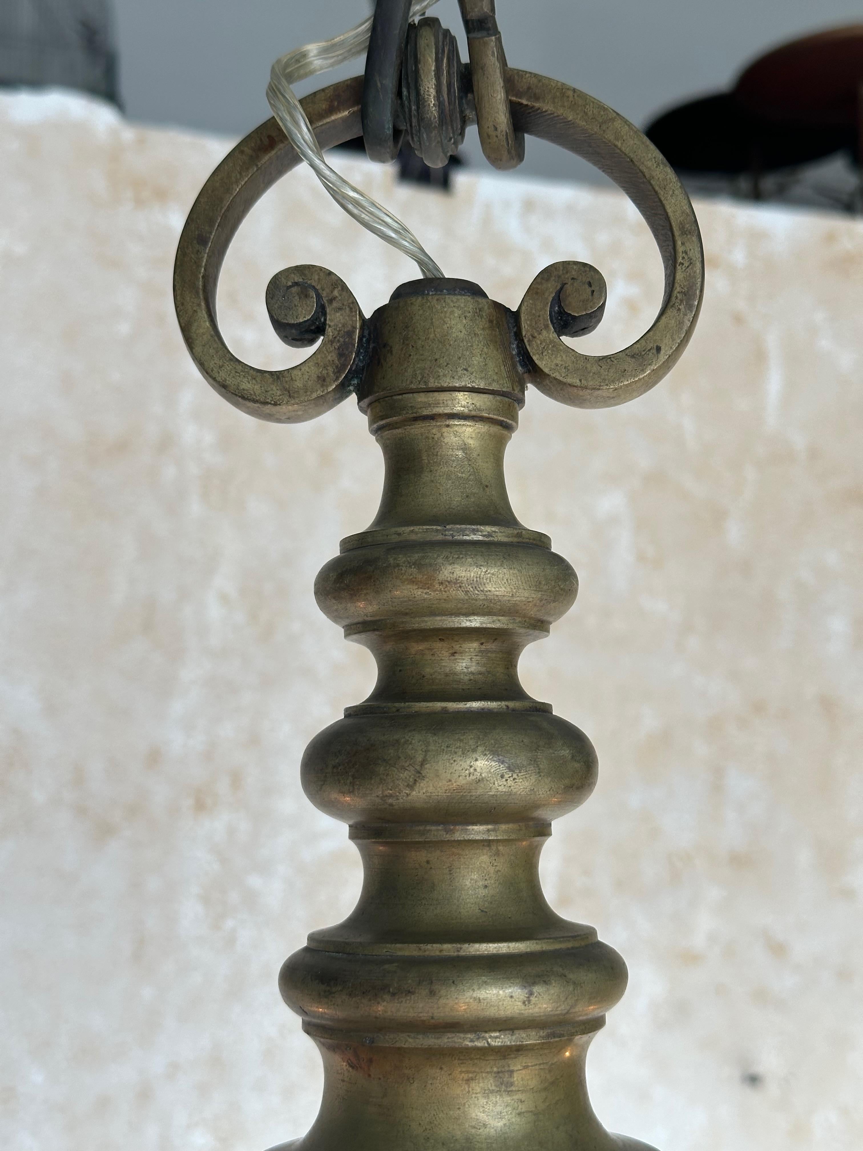 Lampadario francese a sei braccia in bronzo del 1940 in vendita 9