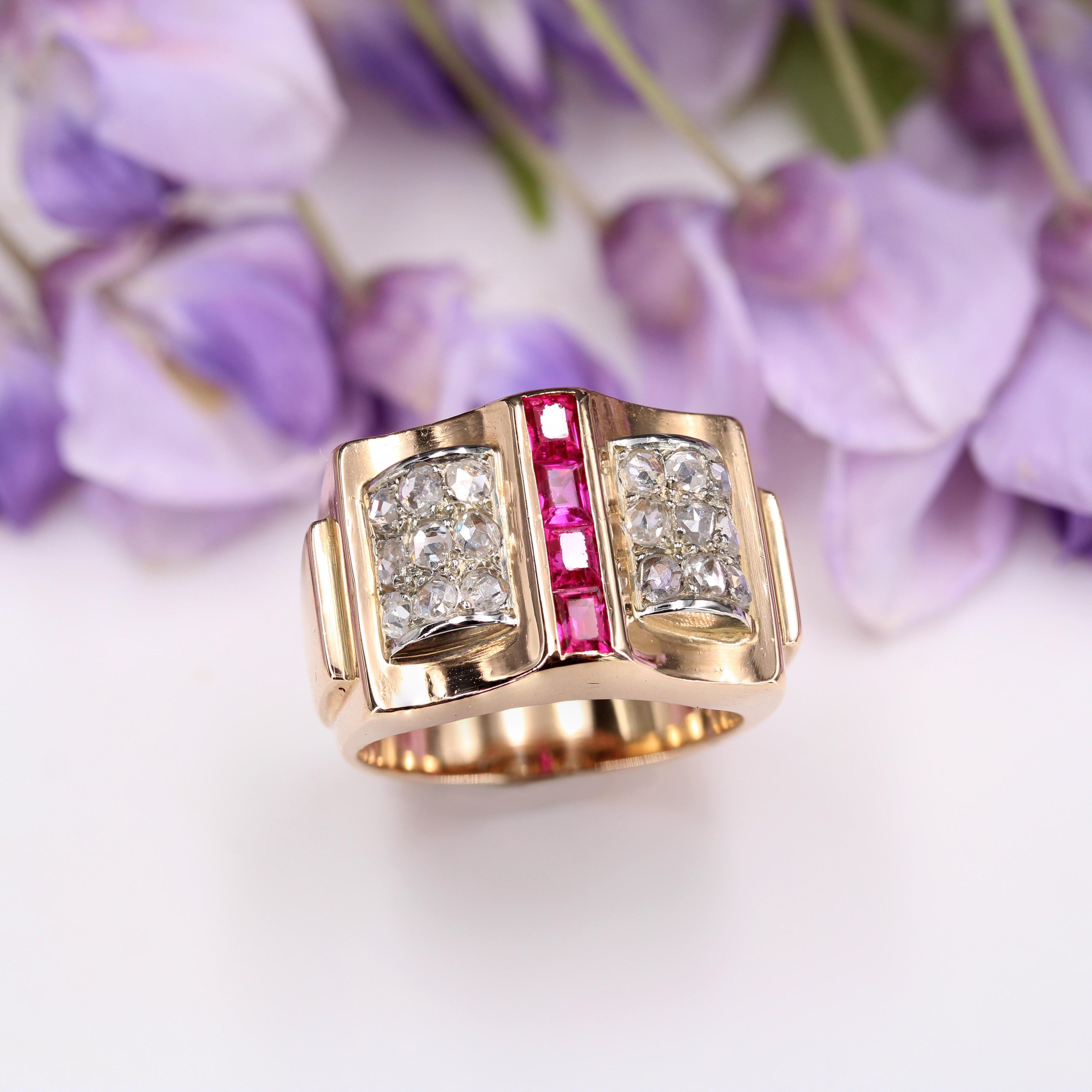 French 1940s Calibrated Rubies Diamonds 18 Karat Rose Gold Tank Ring For Sale 4