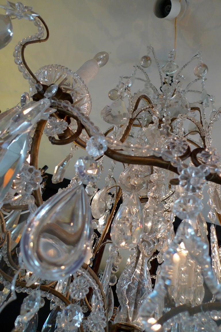 French 1940s Crystal and Glass Chandelier on Iron Frame with Six Outer Lights 4