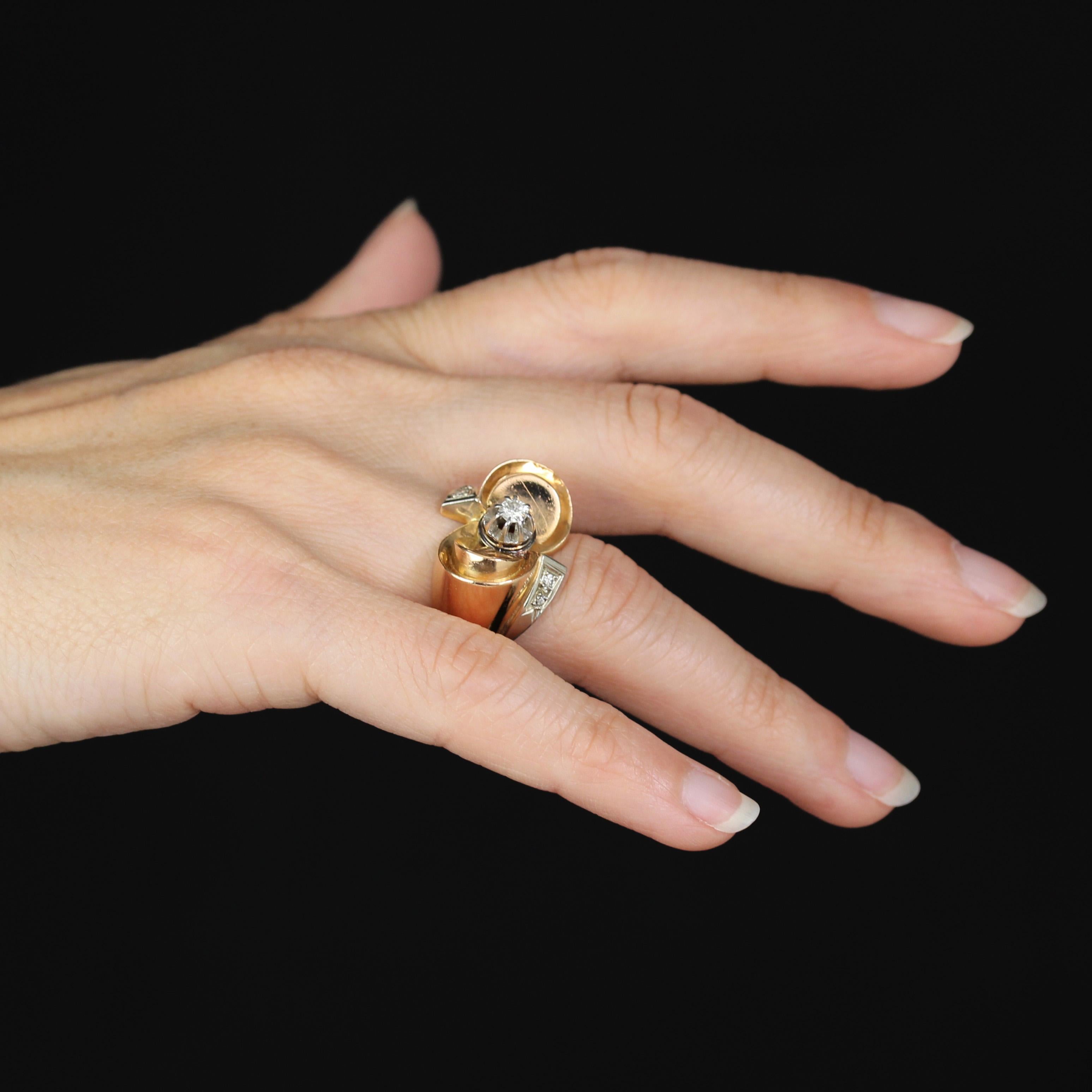 Bague rtro  nud en or rose 18 carats et diamants des annes 1940 en vente 10