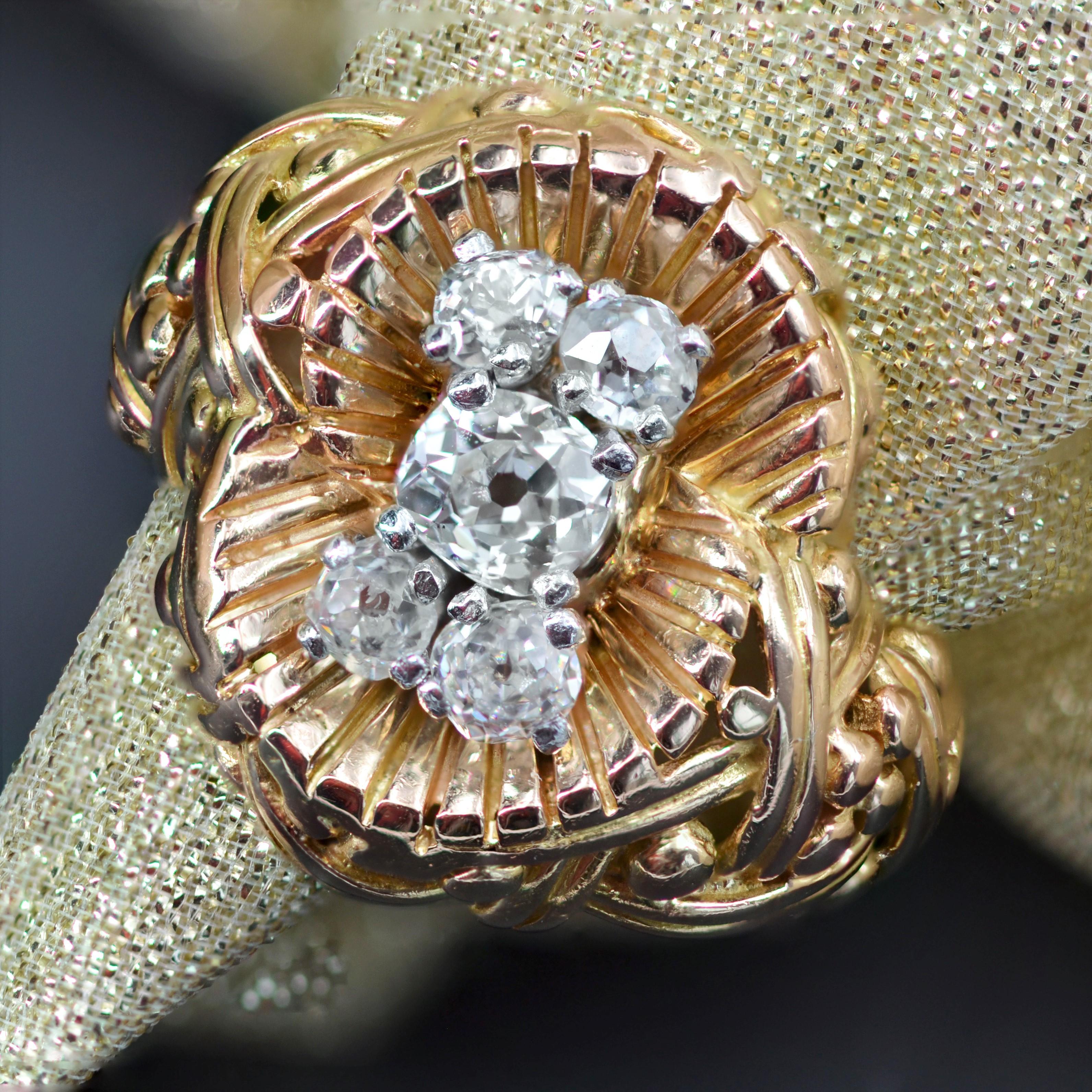 French 1940s Diamond 18 Karat Yellow Braided Gold Retro Ring For Sale 4