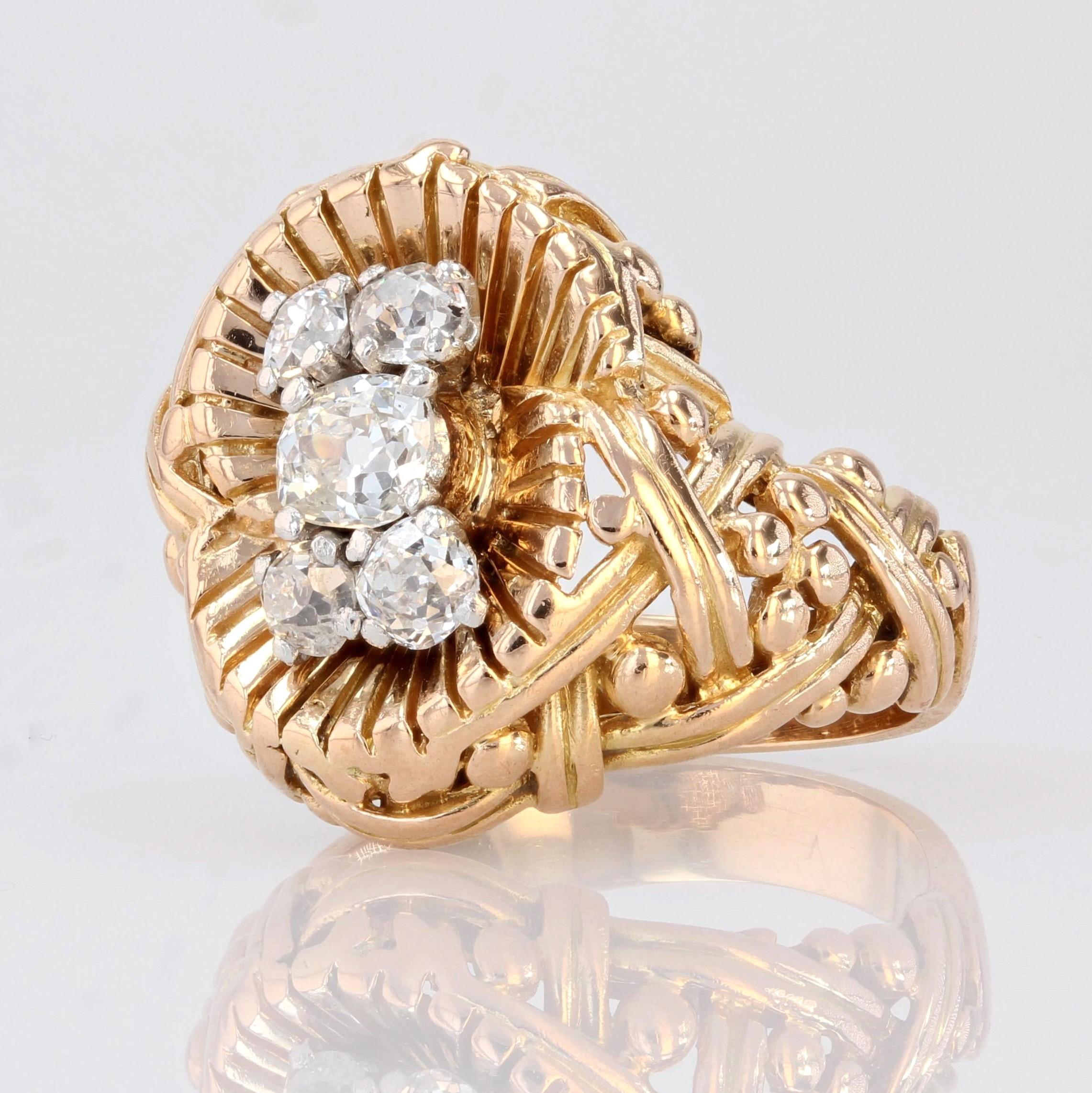 French 1940s Diamond 18 Karat Yellow Braided Gold Retro Ring In Good Condition For Sale In Poitiers, FR