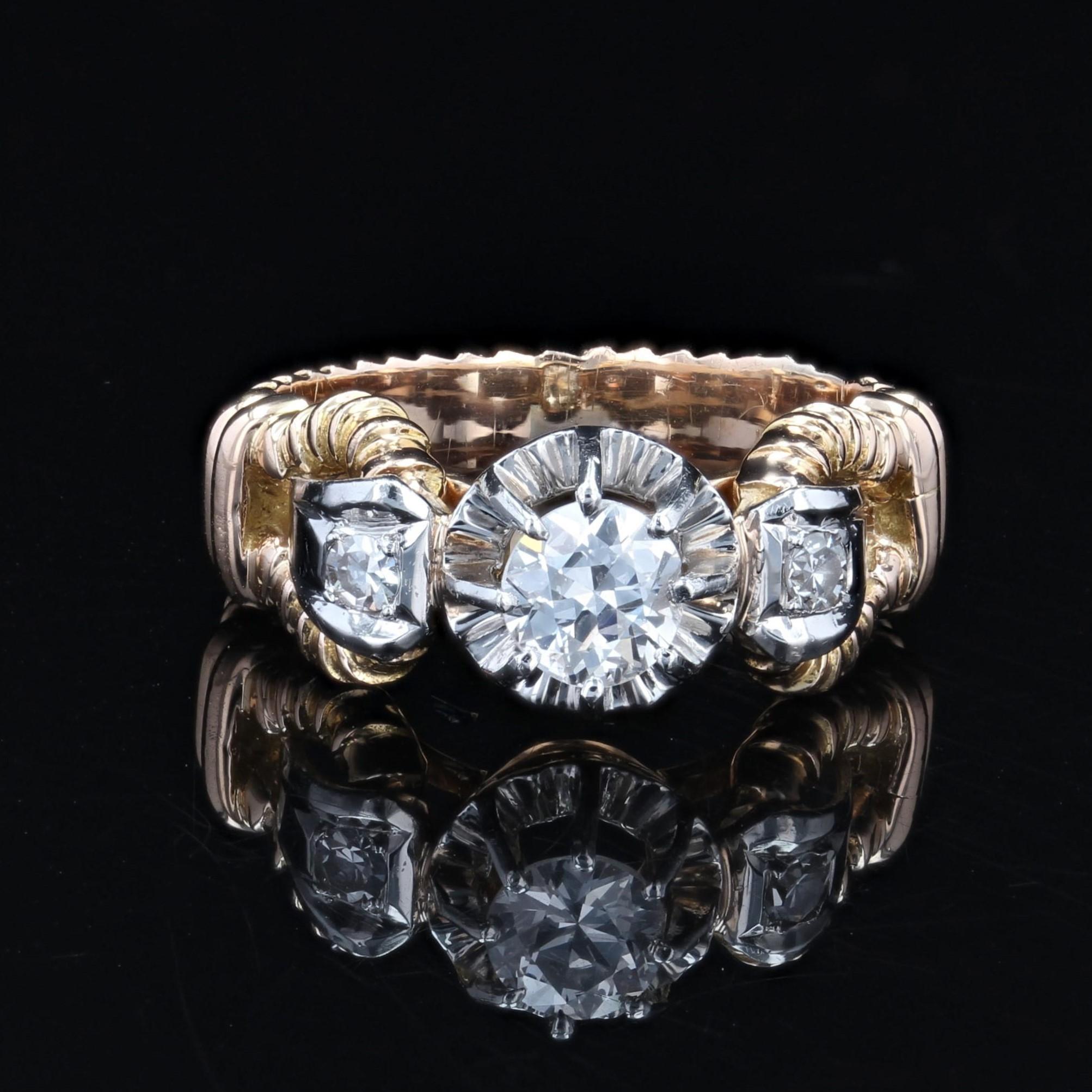 Retro French 1940s Diamond 18 Karat Yellow Gold Platinum Solitaire Ring For Sale