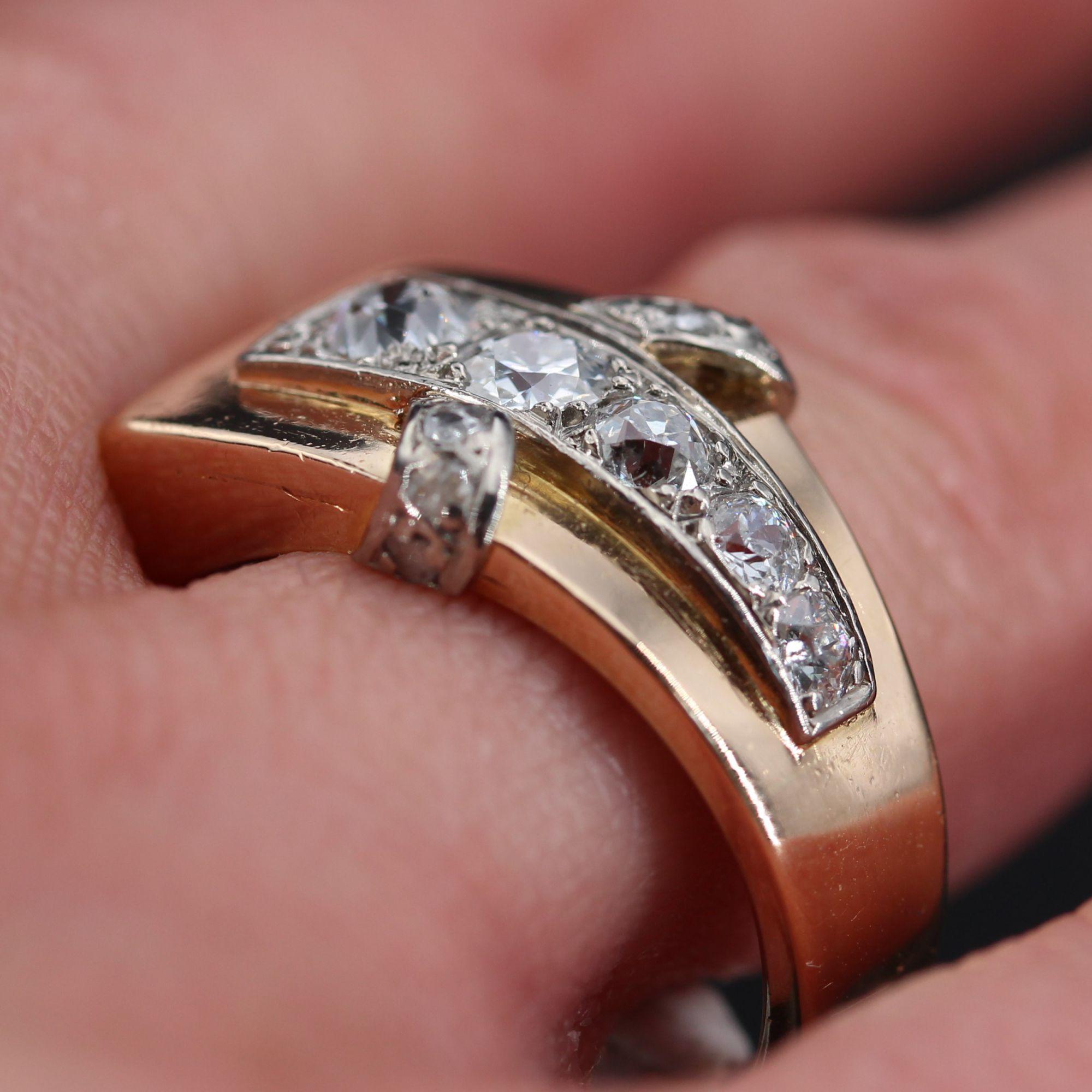 French 1940s Diamonds 18 Karat Rose Gold Asymetrical Tank Ring For Sale 2