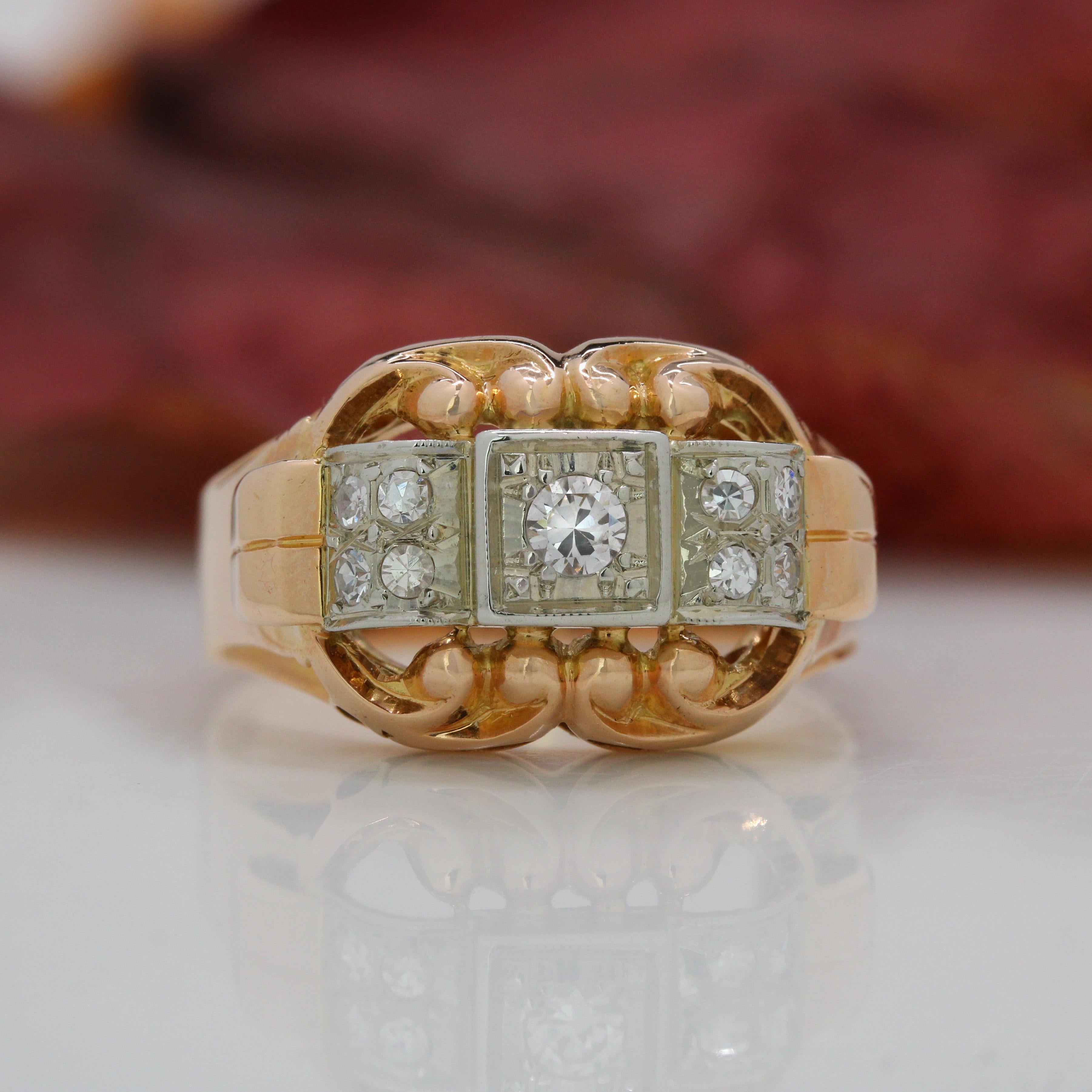 Rétro Anello francese anni '40 con diamanti in oro rosa 18 carati e platino in vendita