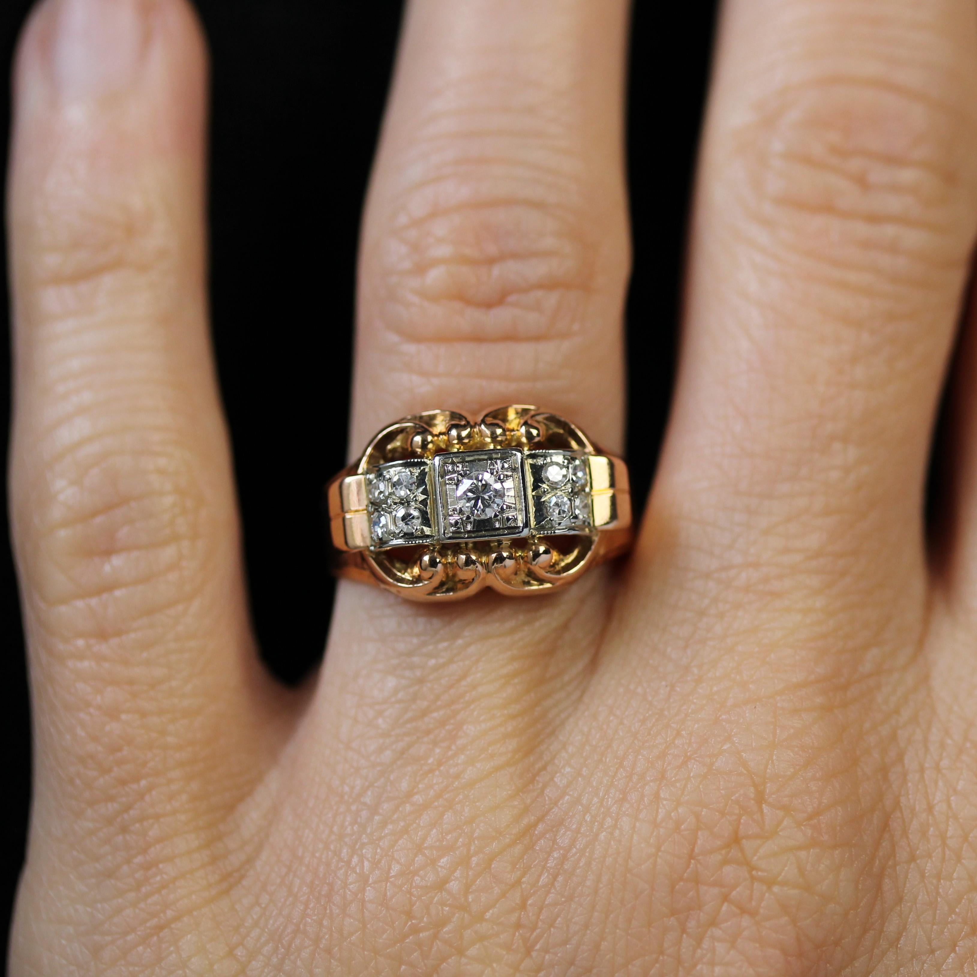 Donna Anello francese anni '40 con diamanti in oro rosa 18 carati e platino in vendita