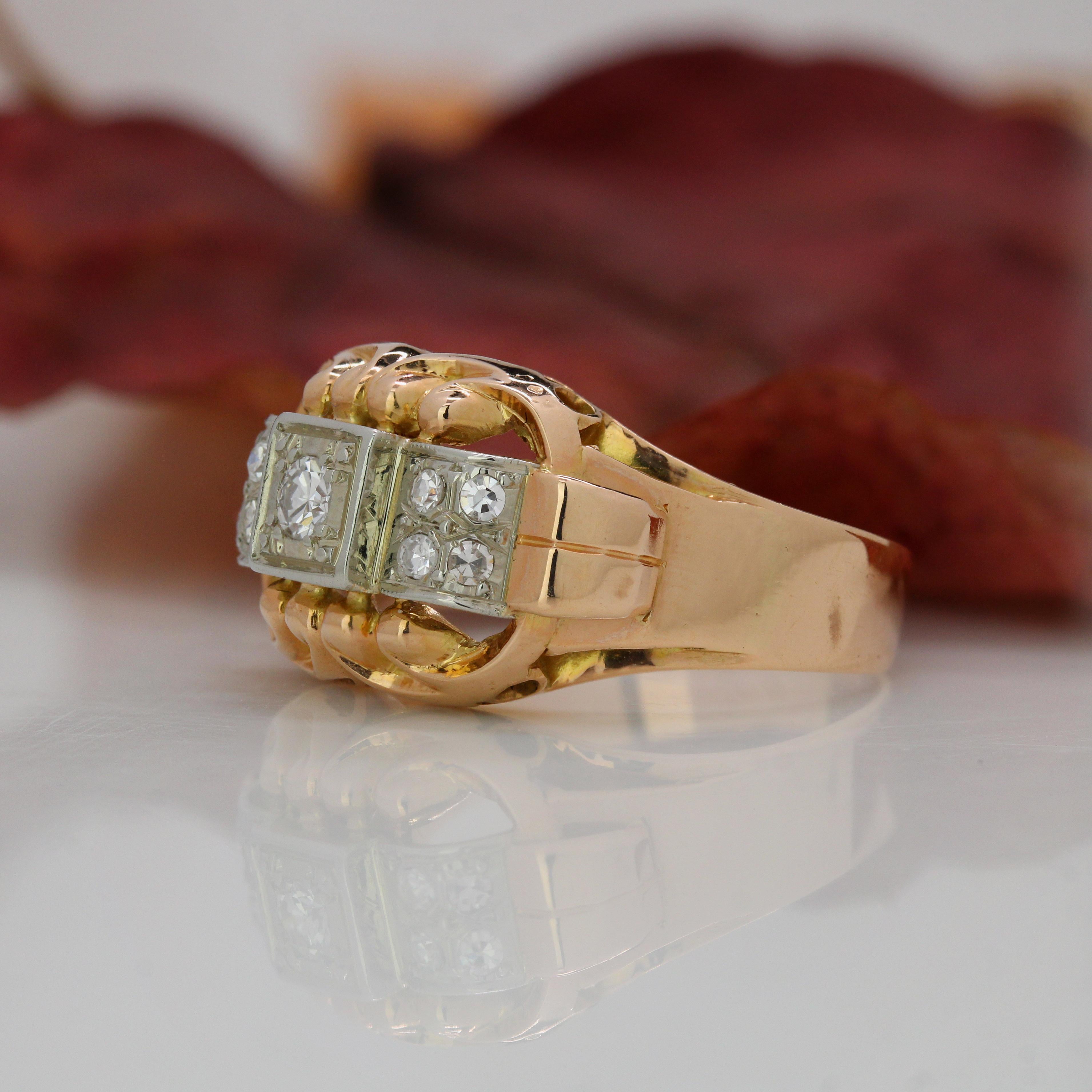 Anello francese anni '40 con diamanti in oro rosa 18 carati e platino in vendita 1