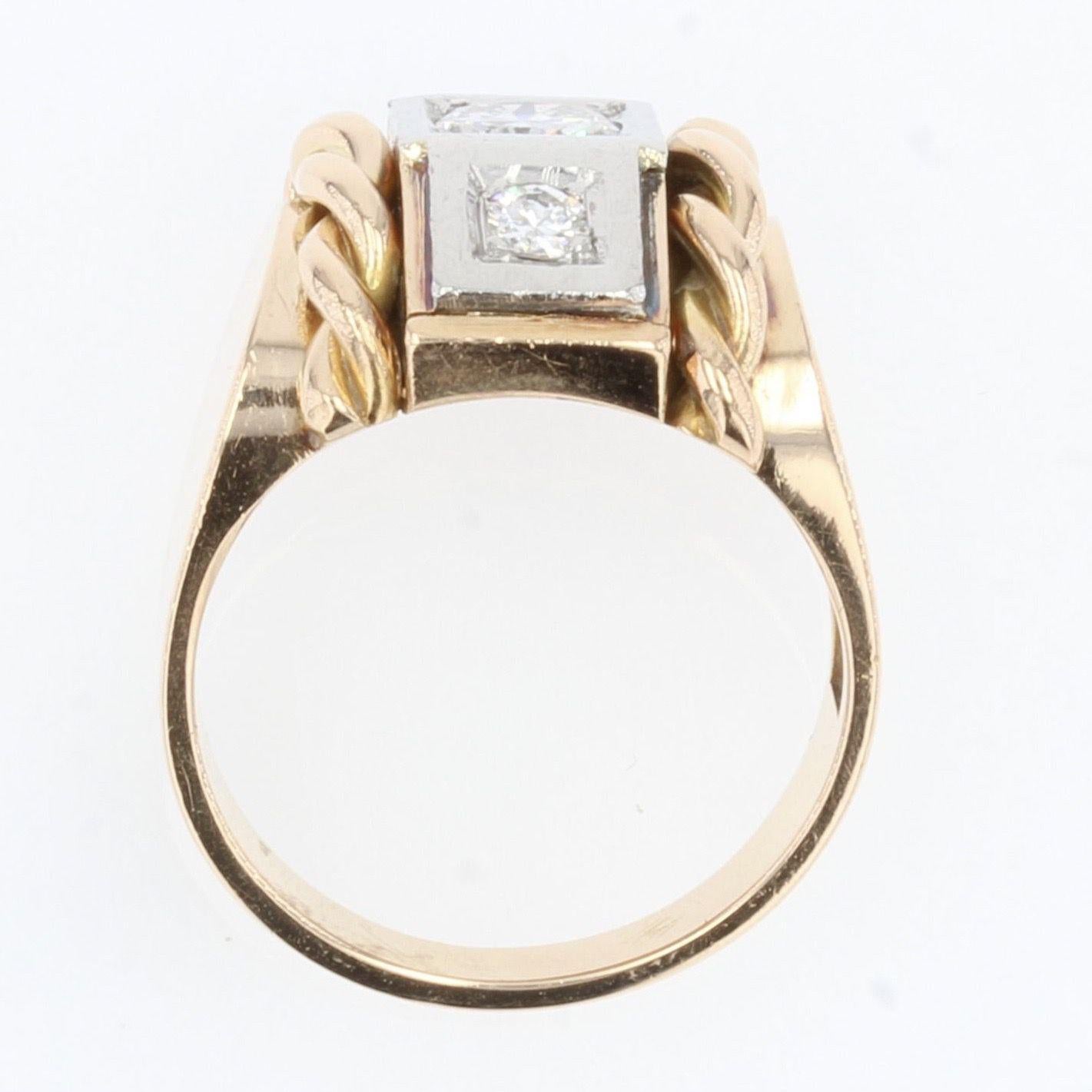French 1940s Diamonds 18 Karat Yellow Gold Platinum Signet Tank Ring For Sale 1