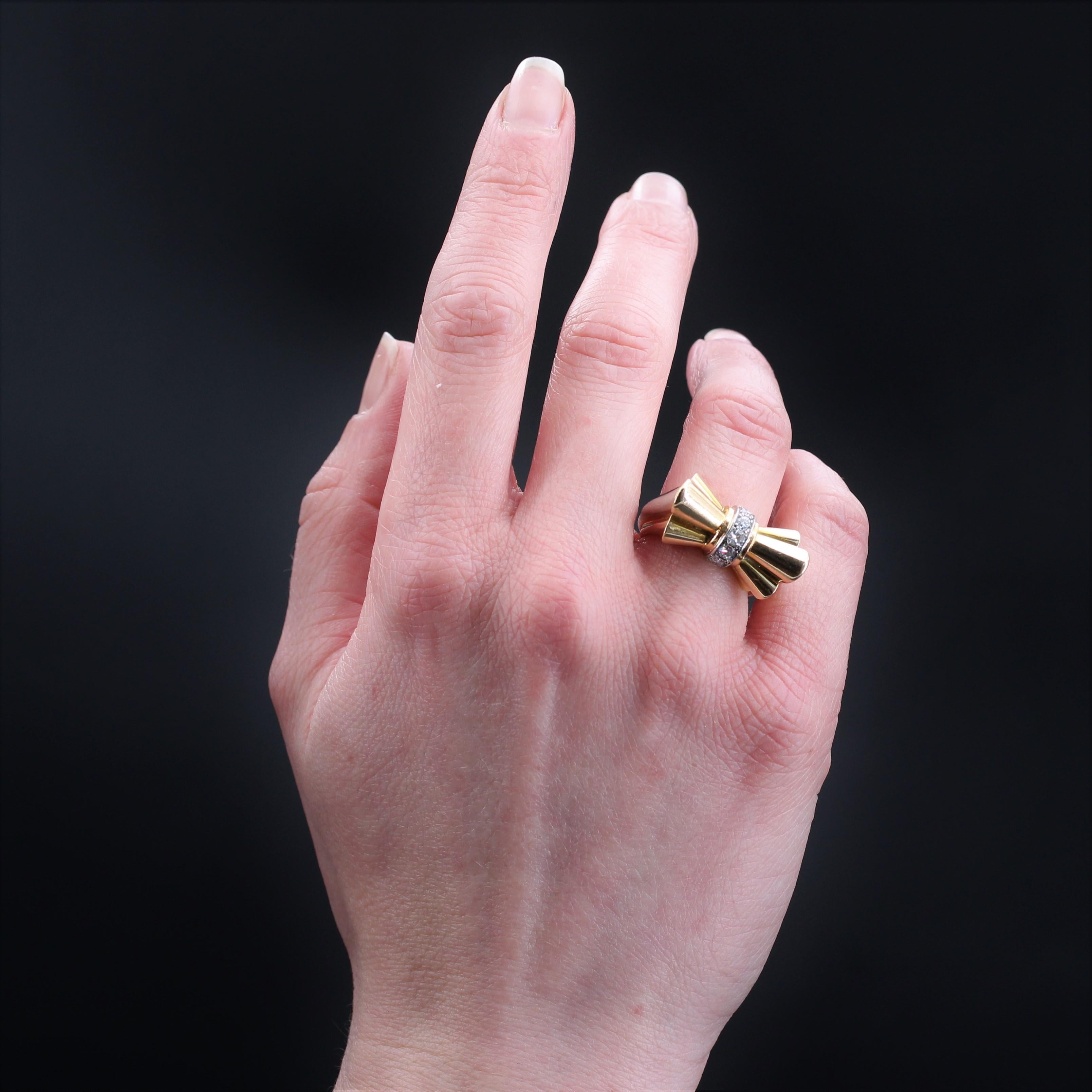18 Karat Gelbgold Platin Tank-Knotenring mit Diamanten aus den 1940er Jahren (Brillantschliff)