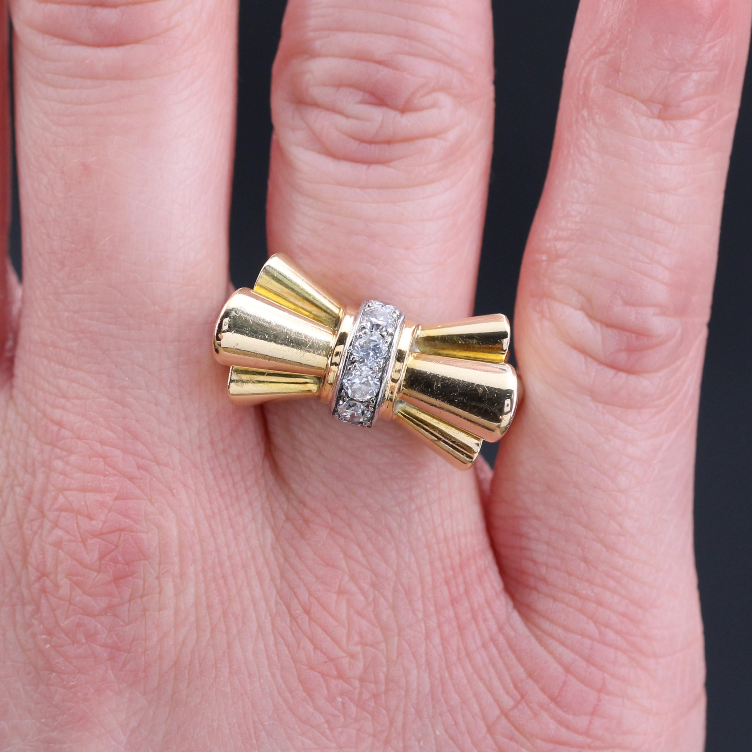 18 Karat Gelbgold Platin Tank-Knotenring mit Diamanten aus den 1940er Jahren Damen
