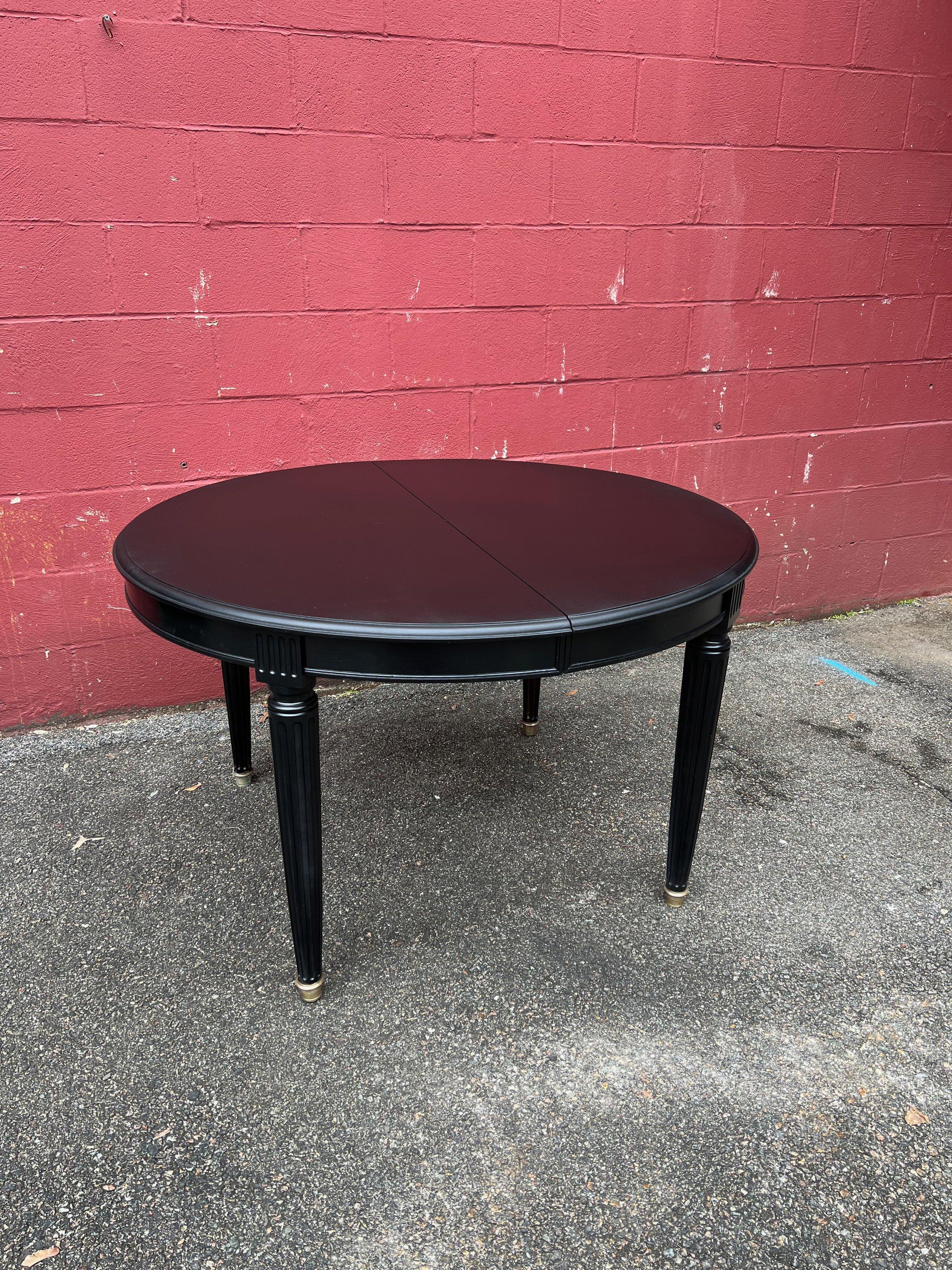 Mahogany French 1940s Ebonized Dining Table For Sale