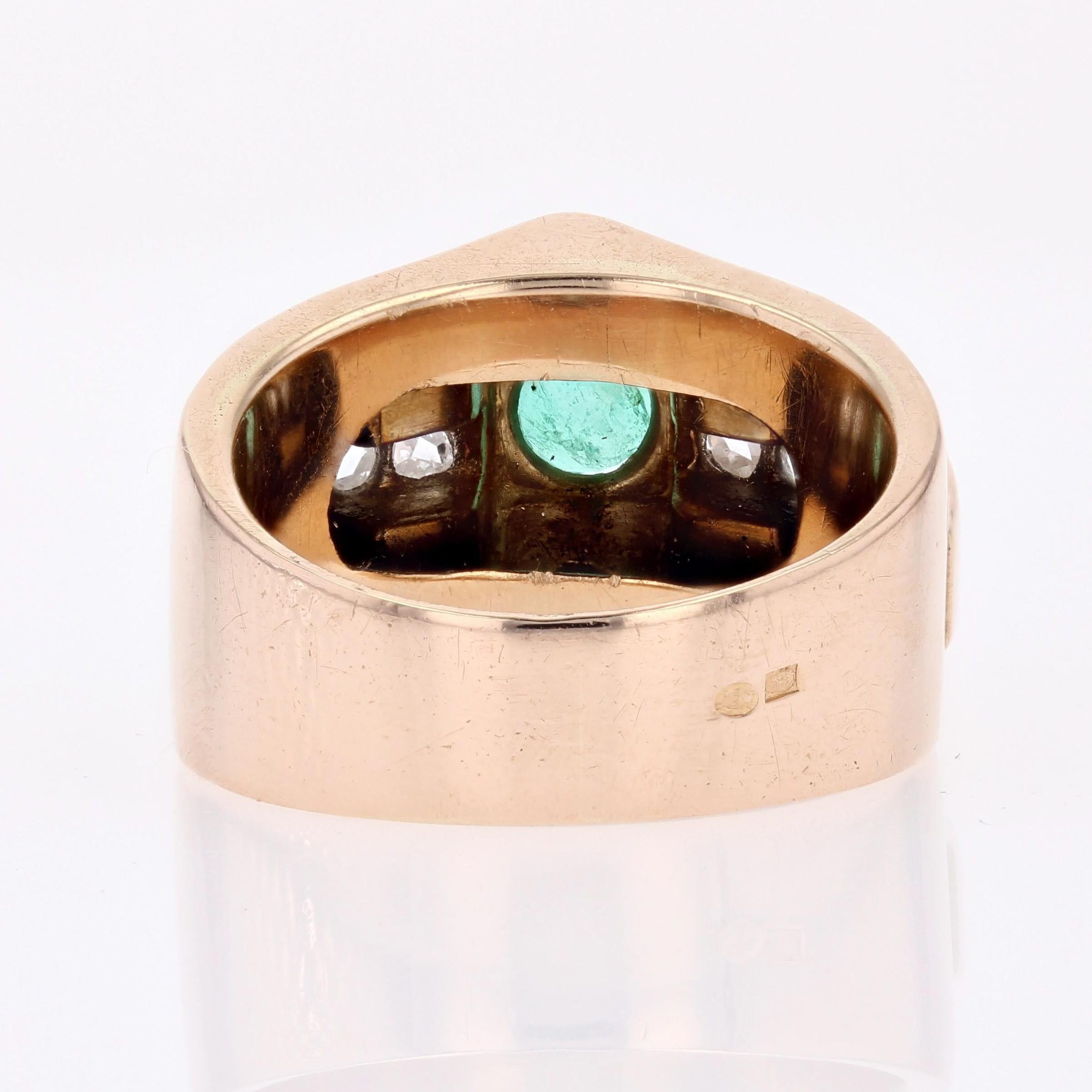 French 1940s Emerald Diamond 18 Karat Rose Gold Tank Ring For Sale 7