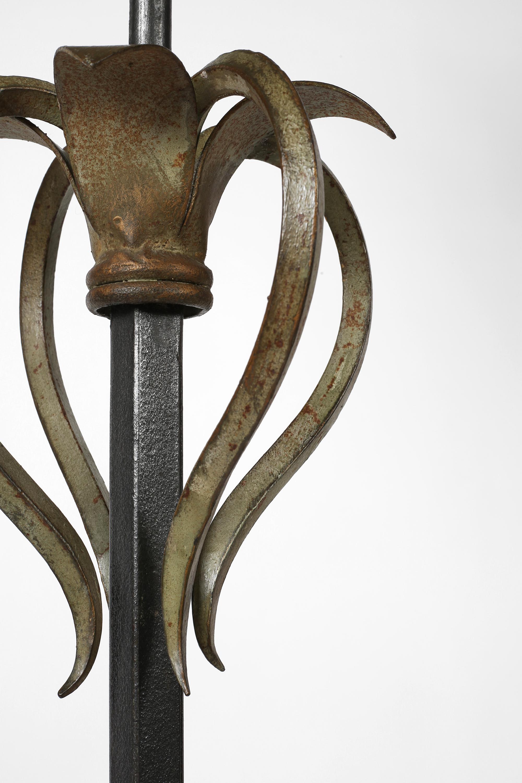 French 1940s Foliate Forged Iron Floor Lamp For Sale 2