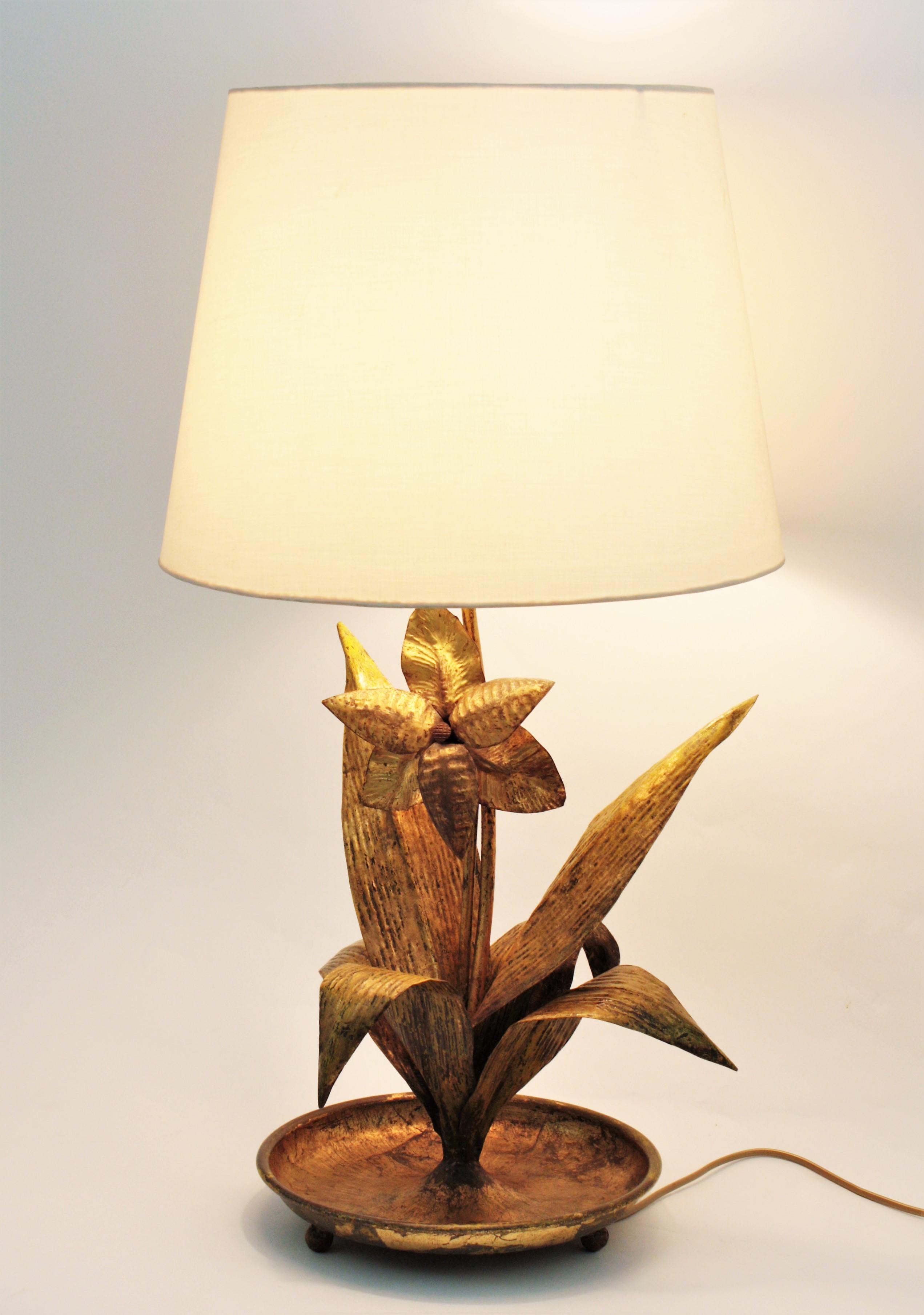 Iron French 1940s Gilt Metal Floral Table Lamp