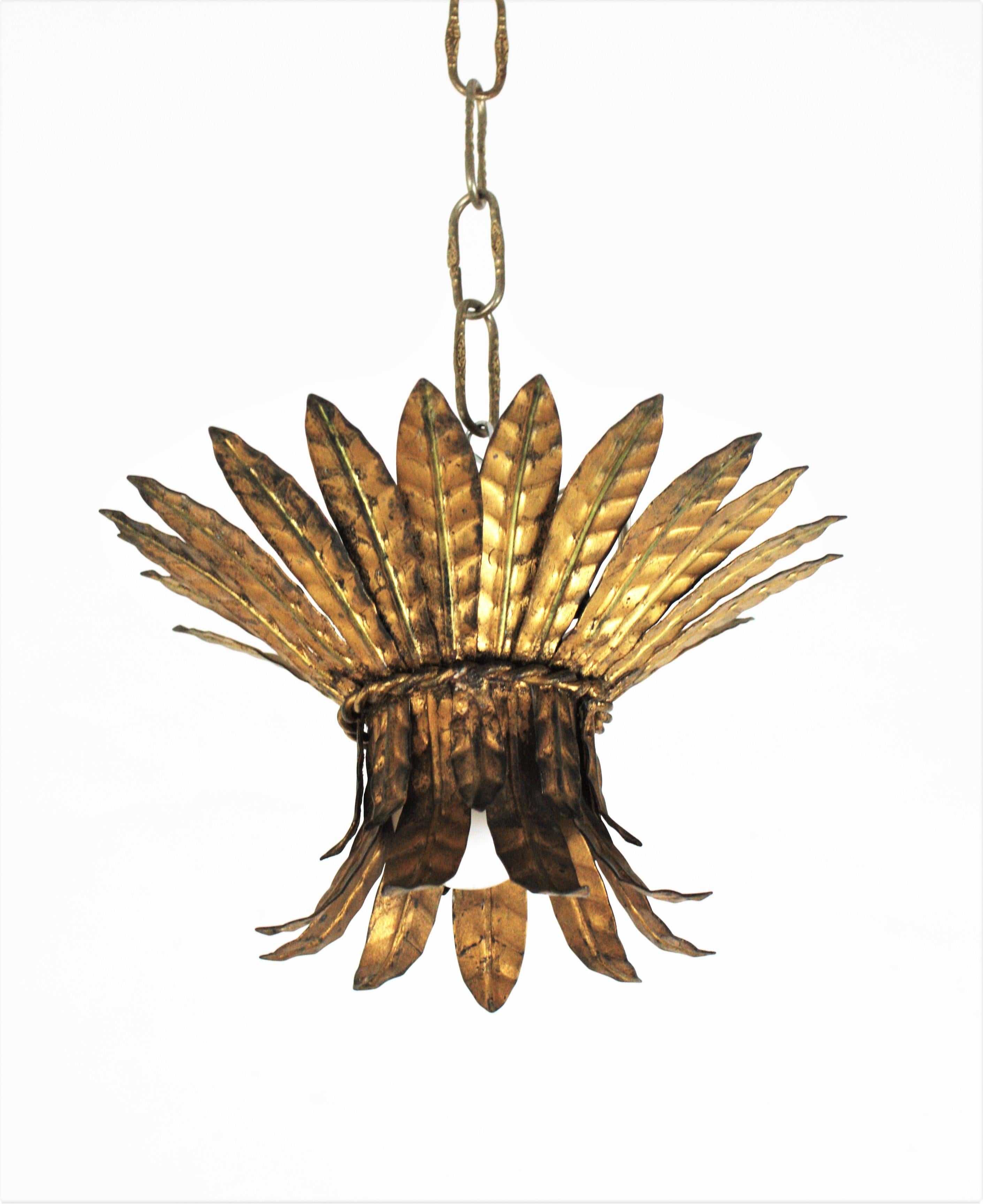 French 1940s Gilt Metal Leaves Bouquet Crown Ceiling Light Fixture 6
