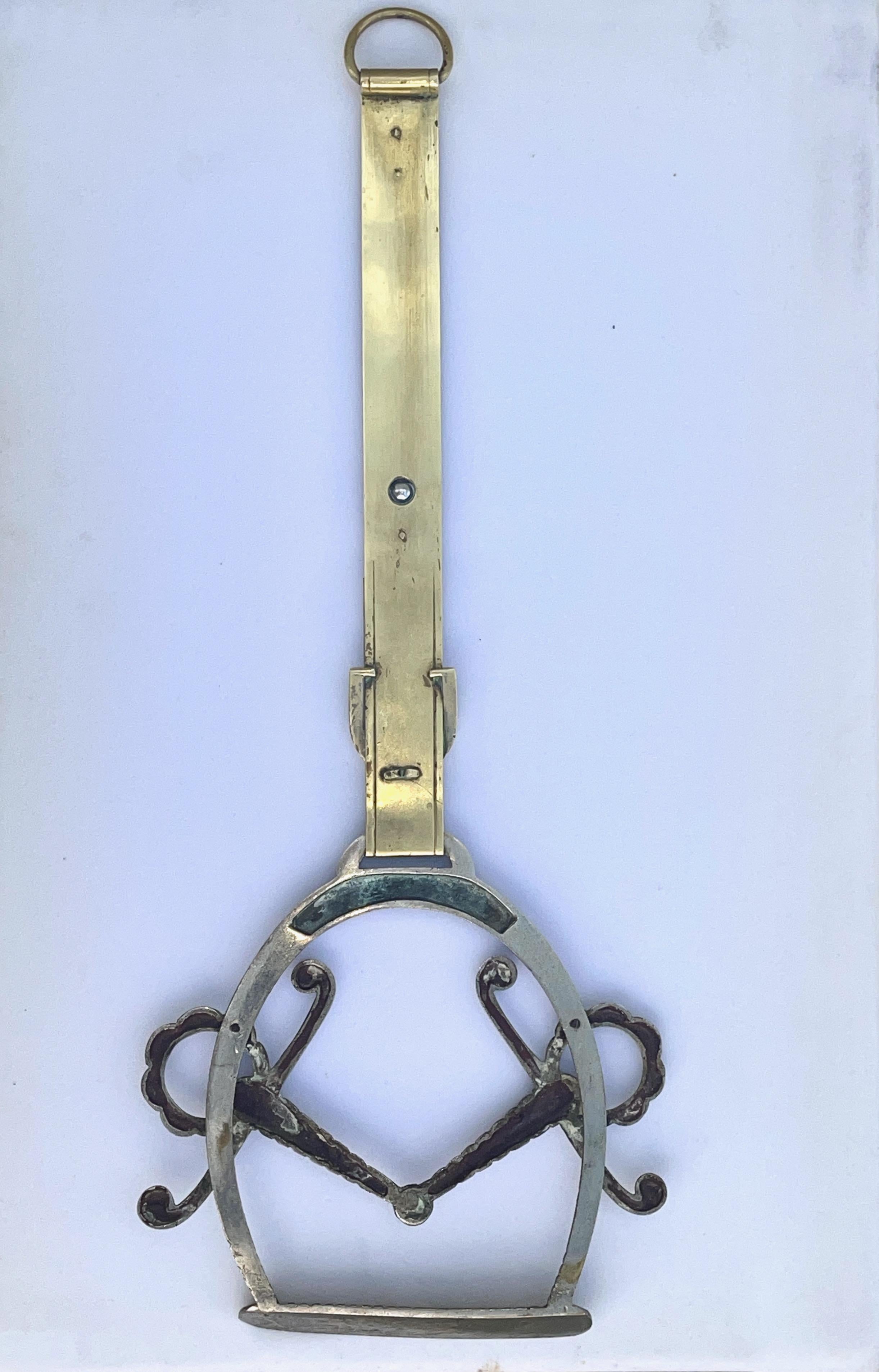 French 1940's Equestrian Brass & Mercury-in-Glass Thermometer For Sale 5