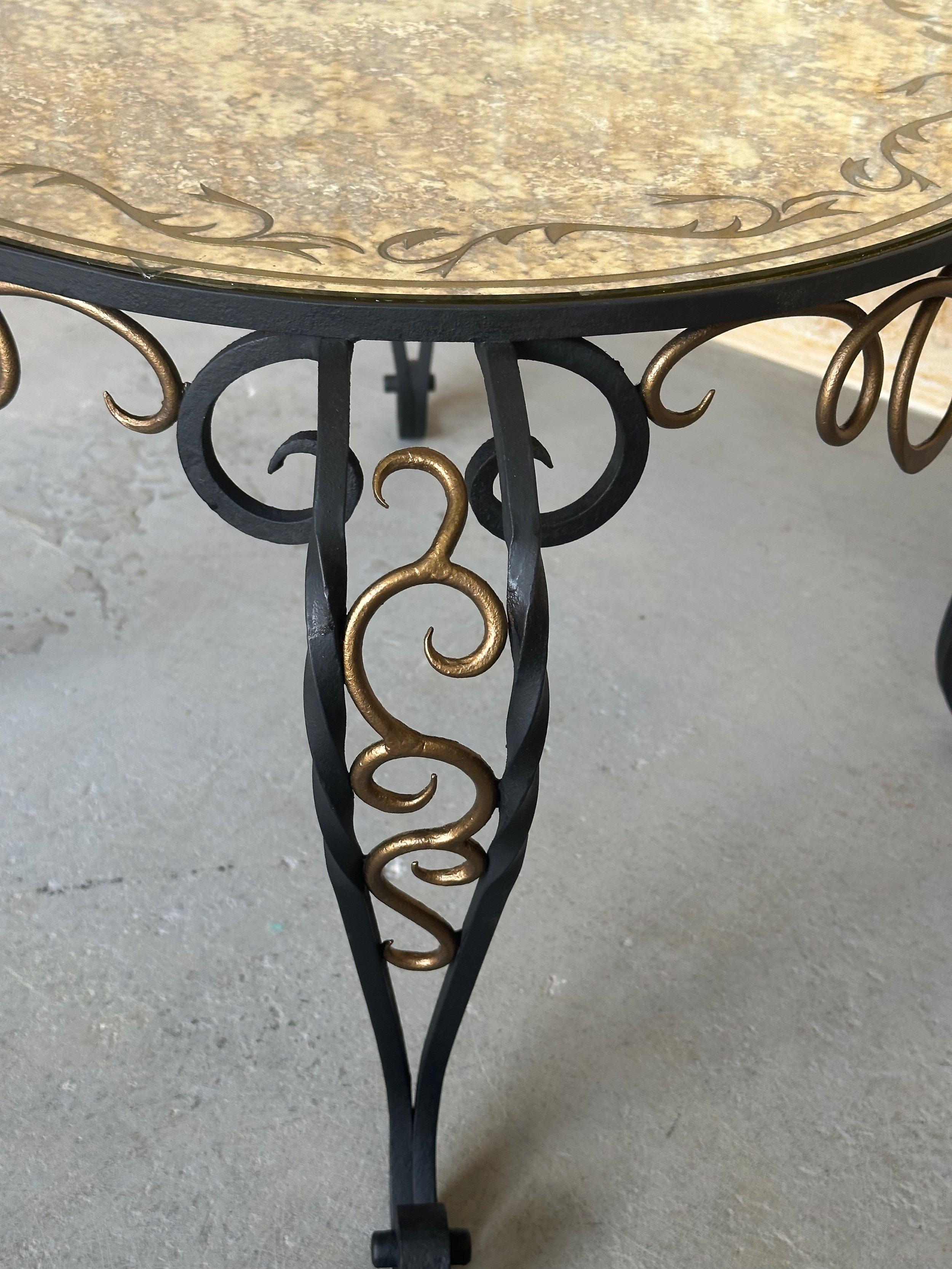 French 1940s Iron and Glass Coffee Table For Sale 1