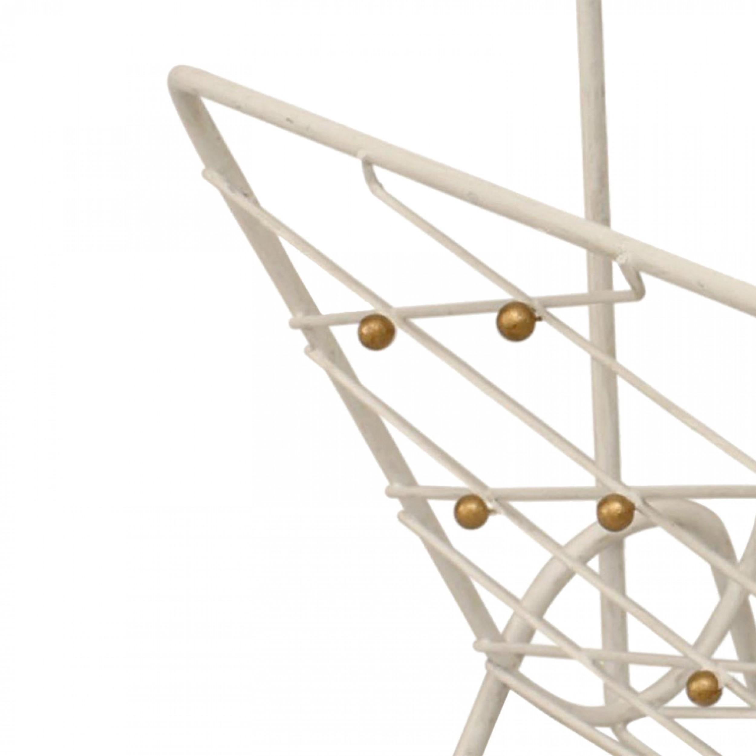 French 1940s Iron Magazine Rack In Good Condition For Sale In Queens, NY