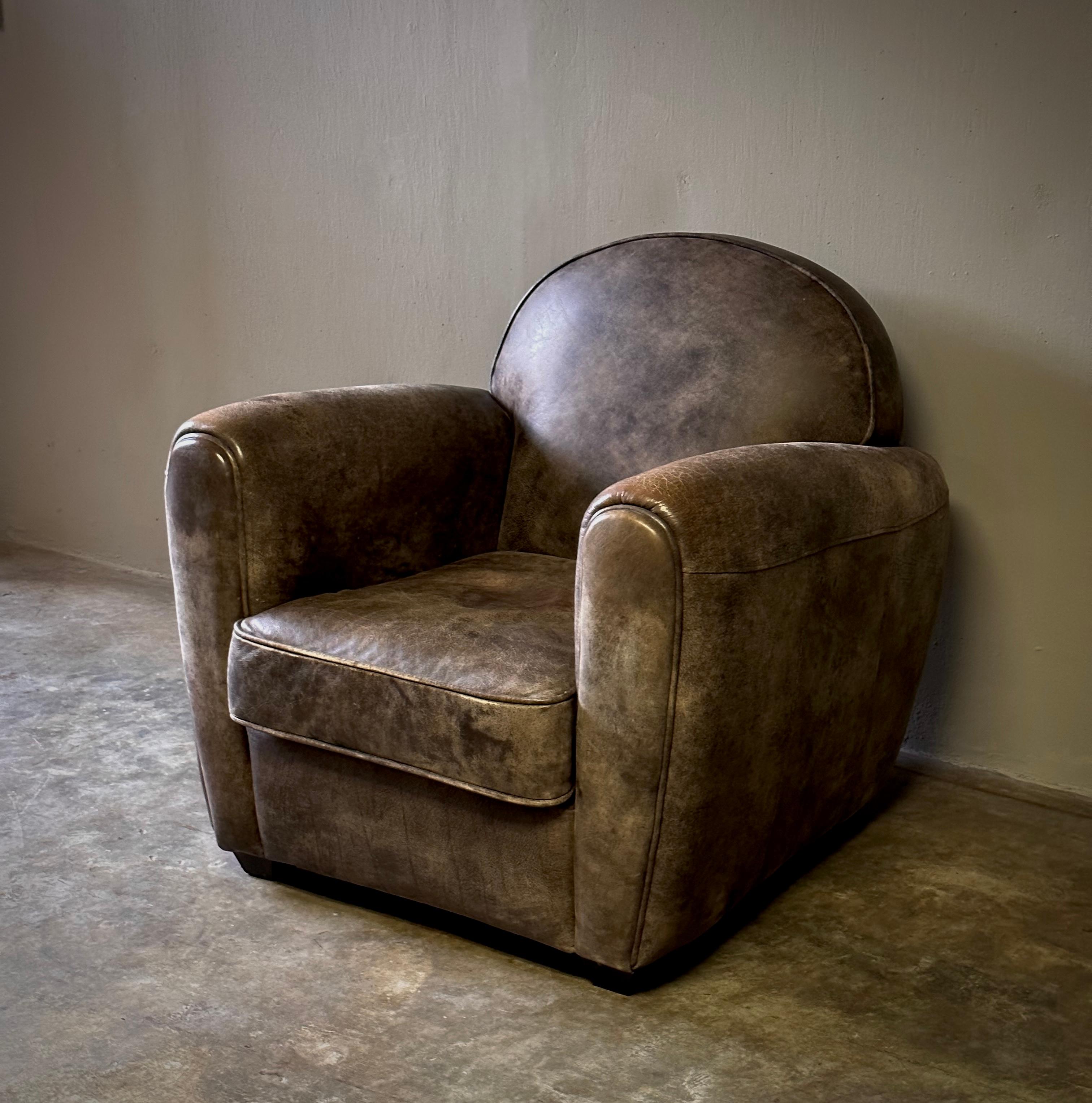 French, 1940s Leather Club Chair For Sale 1