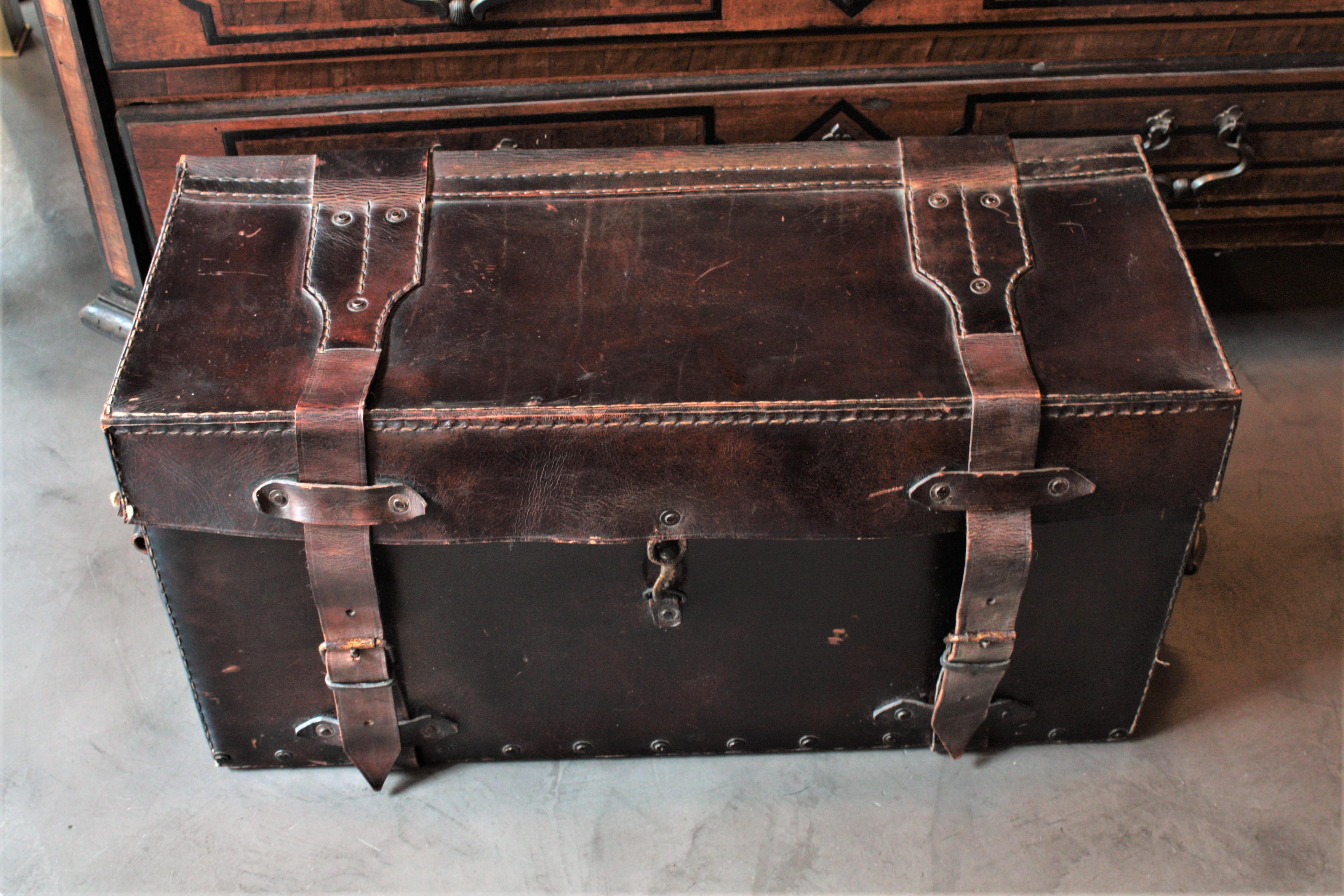 Mid-Century Modern Leather Travel Trunk with Handles, France, 1940s For Sale